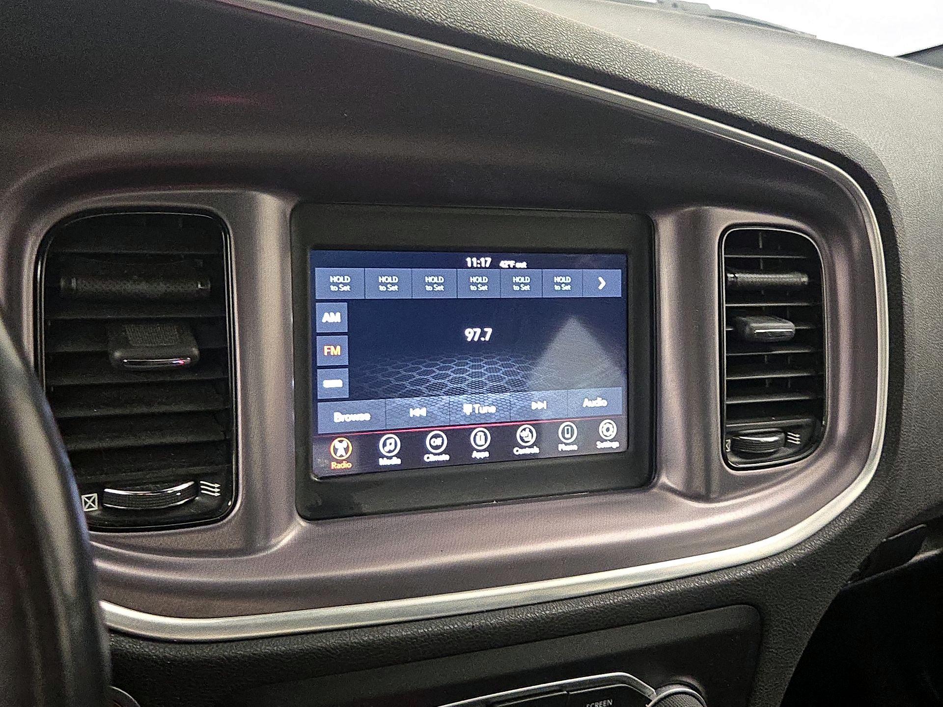 Thumbnail: 2020 Dodge Charger - 15