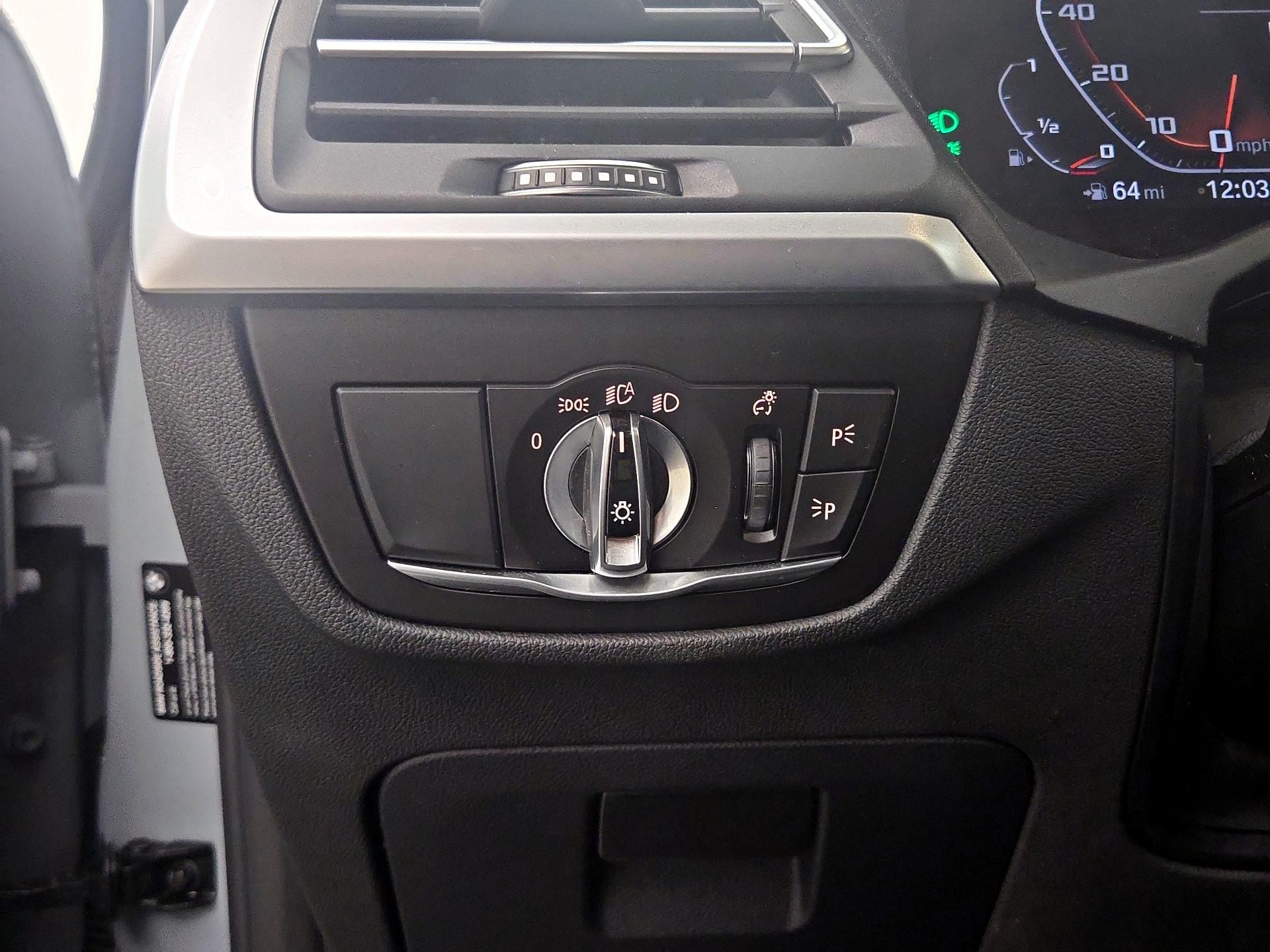 Thumbnail: 2022 BMW X3 - 13