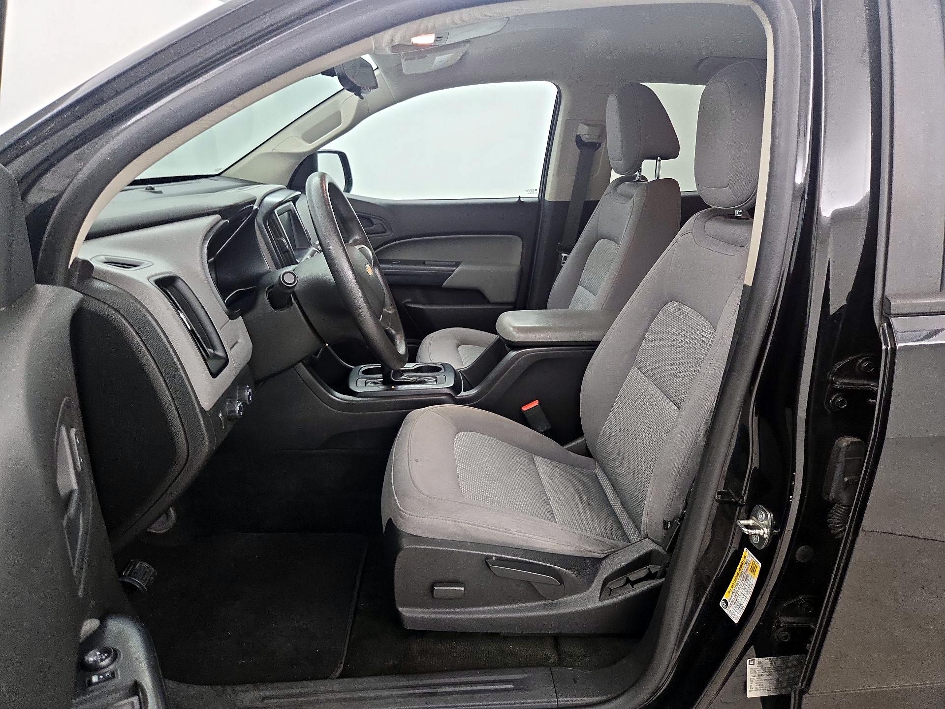 Thumbnail: 2018 Chevrolet Colorado - 11