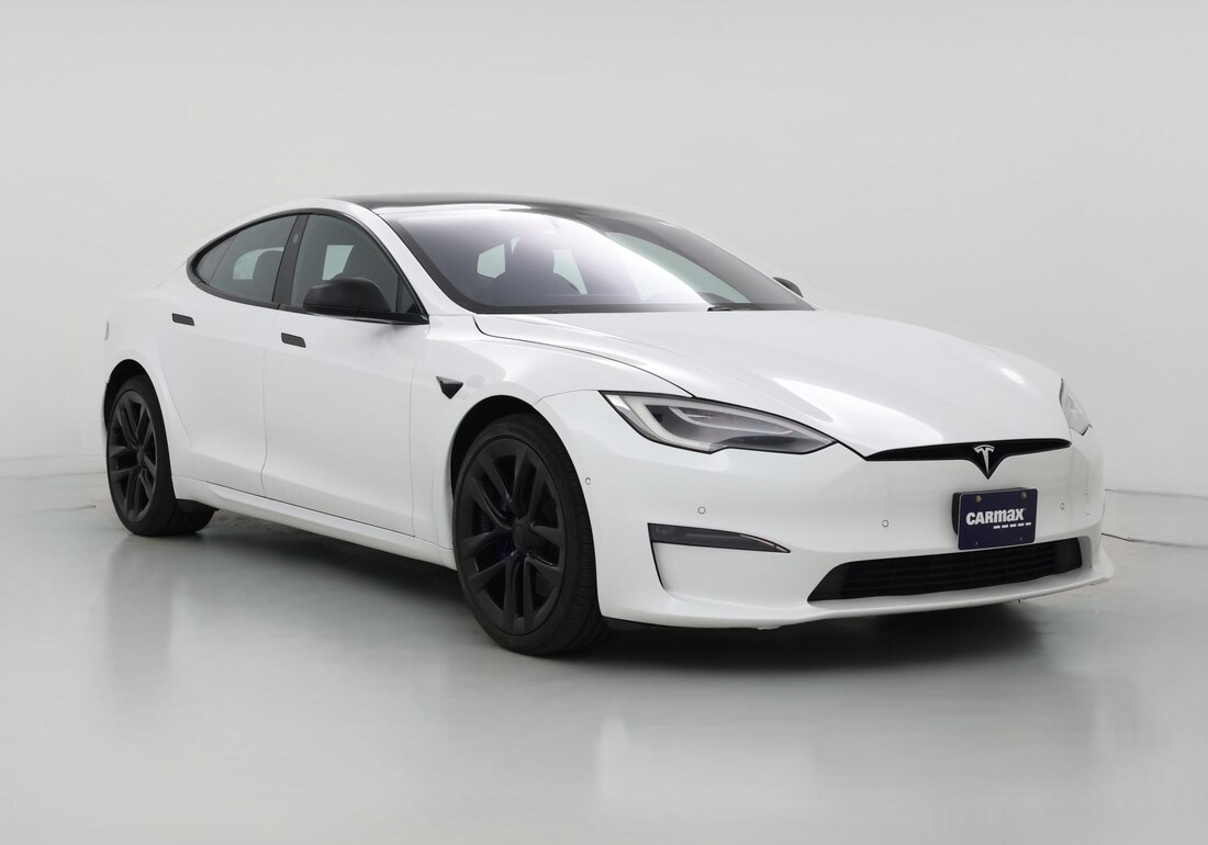 2021 Tesla Model S Plaid in White — CarMax photo