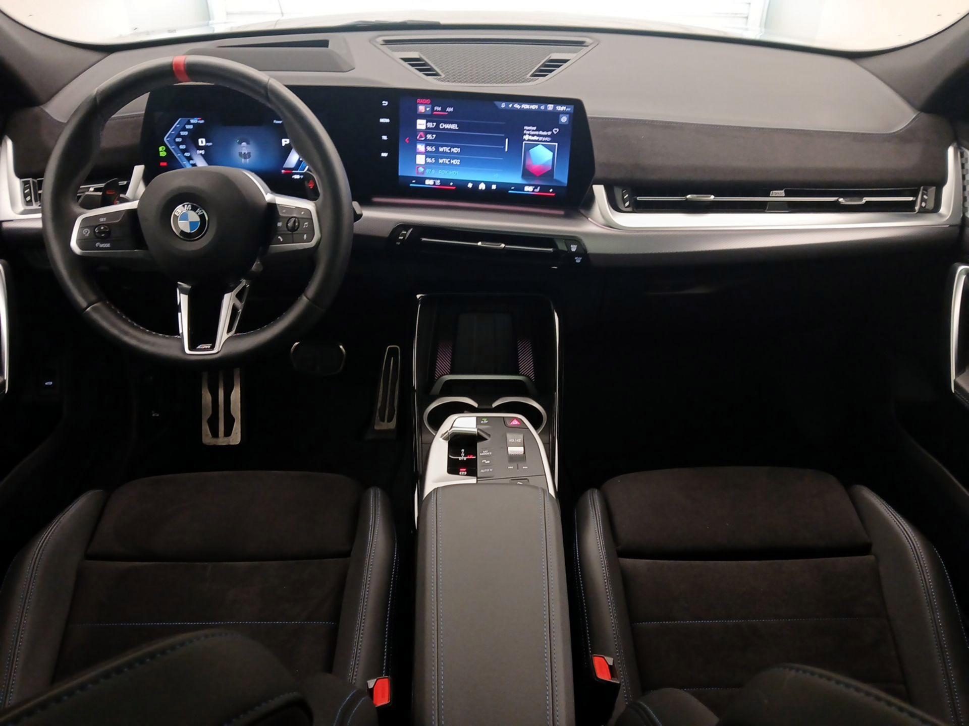 Thumbnail: 2025 BMW X2 - 9