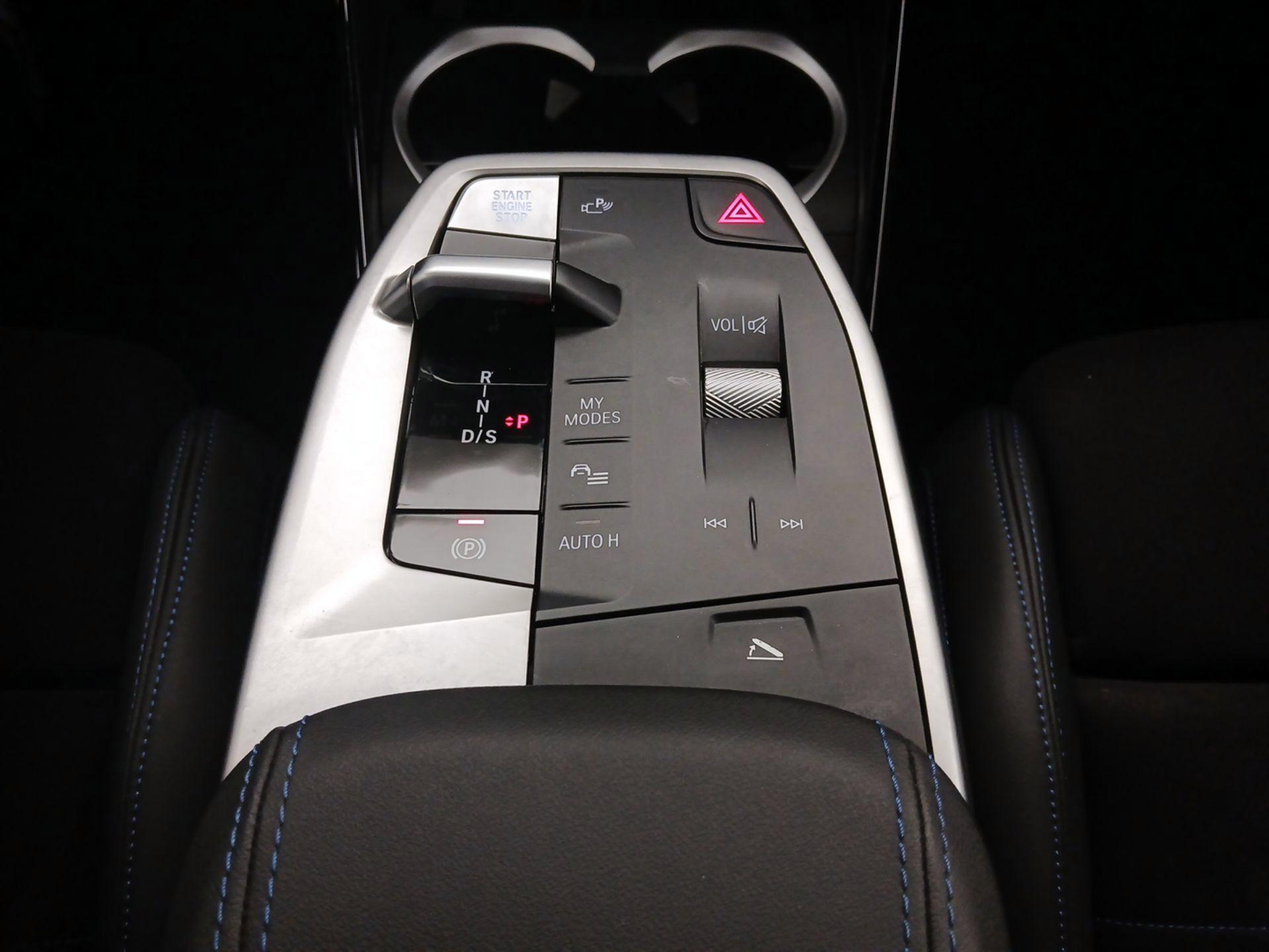 Thumbnail: 2025 BMW X2 - 17