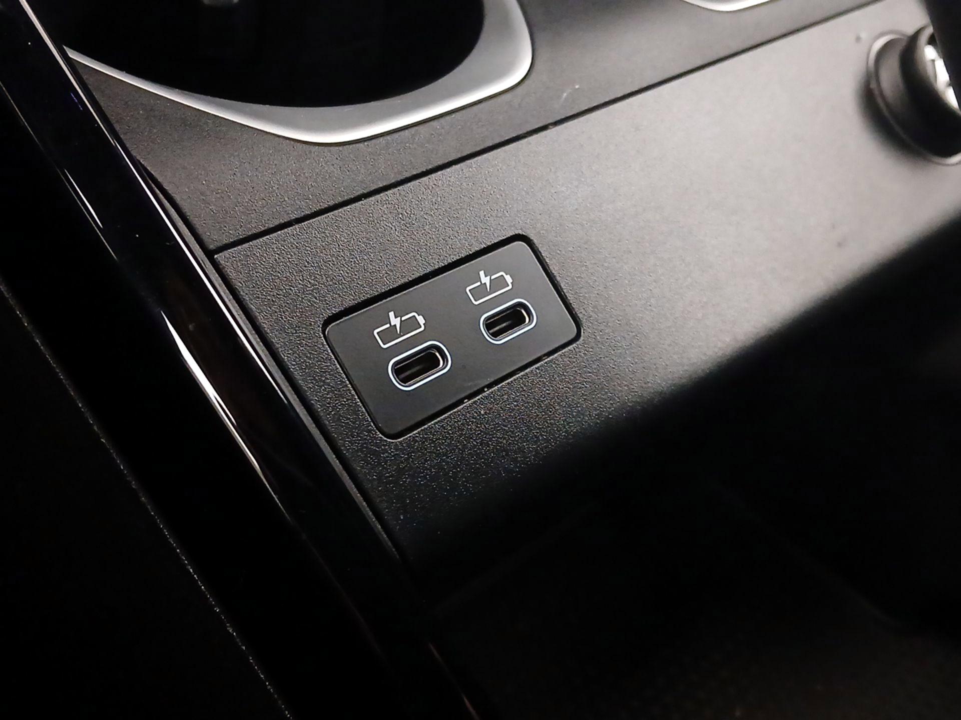 Thumbnail: 2025 BMW X2 - 18