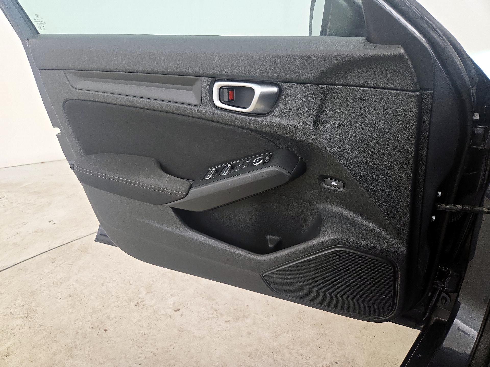 Thumbnail: 2023 Honda Civic - 12