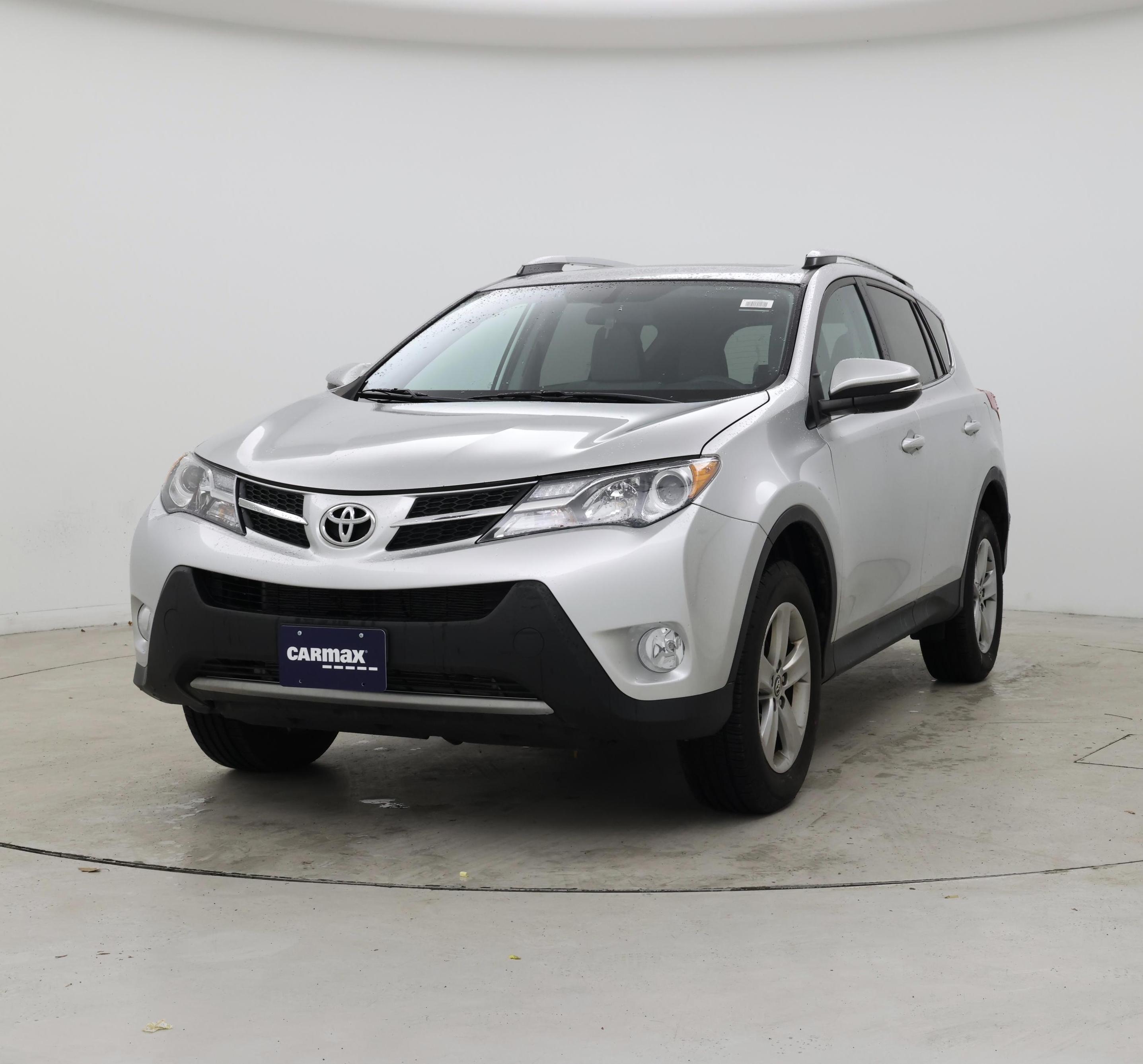Thumbnail: 2015 Toyota RAV4 - 4