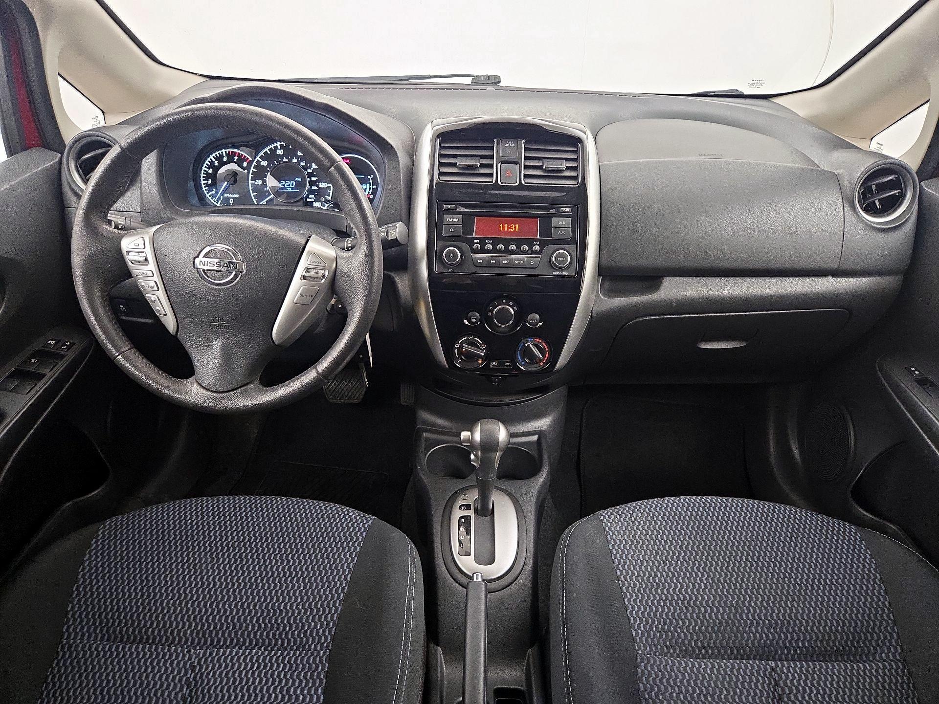 Thumbnail: 2015 Nissan Versa Note - 9