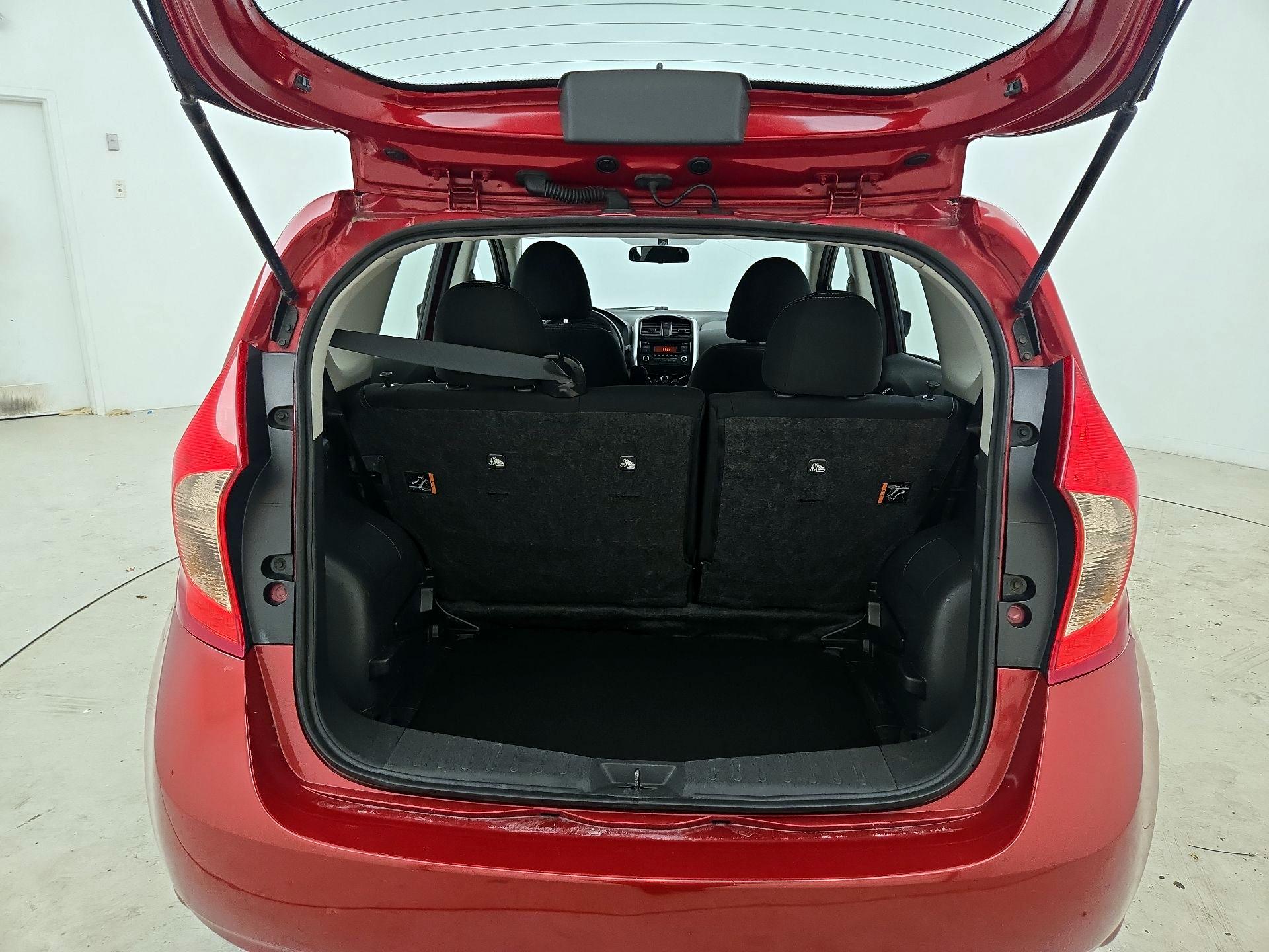 Thumbnail: 2015 Nissan Versa Note - 19