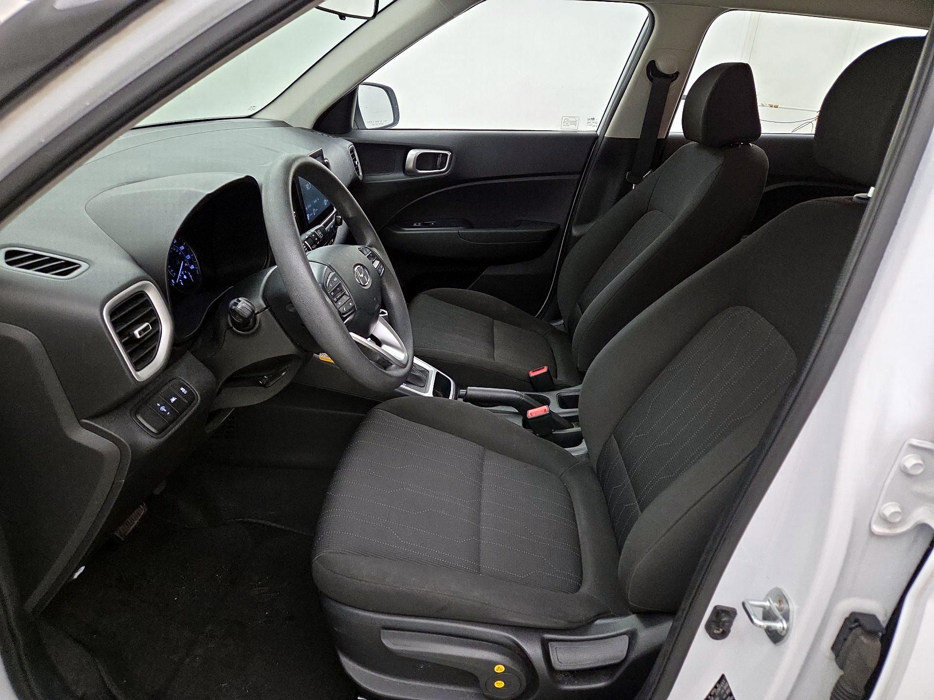 Thumbnail: 2021 Hyundai Venue - 11