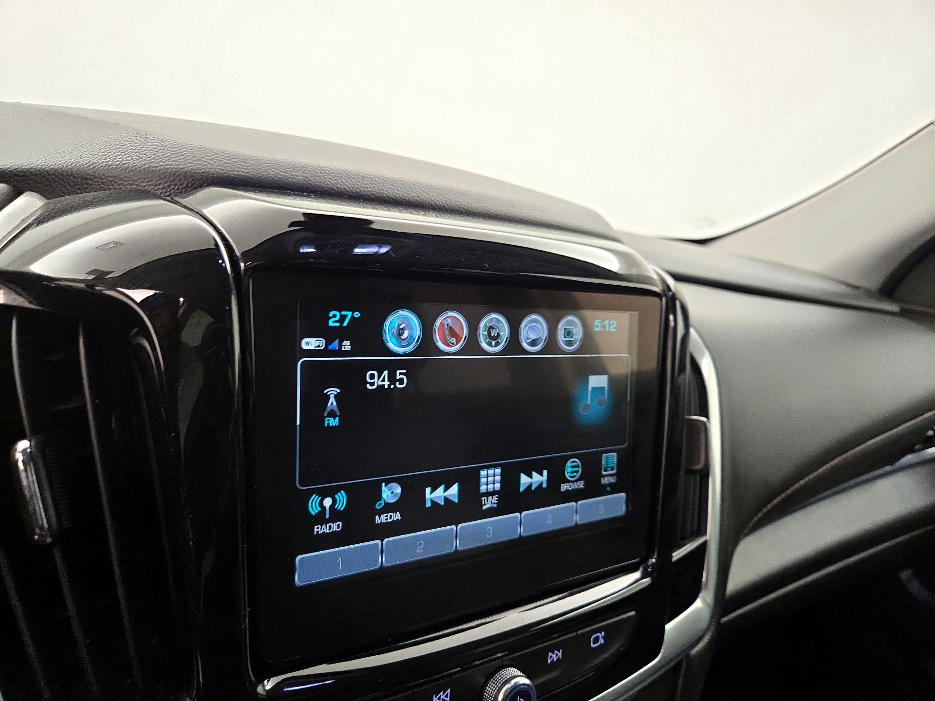 Thumbnail: 2019 Chevrolet Traverse - 16