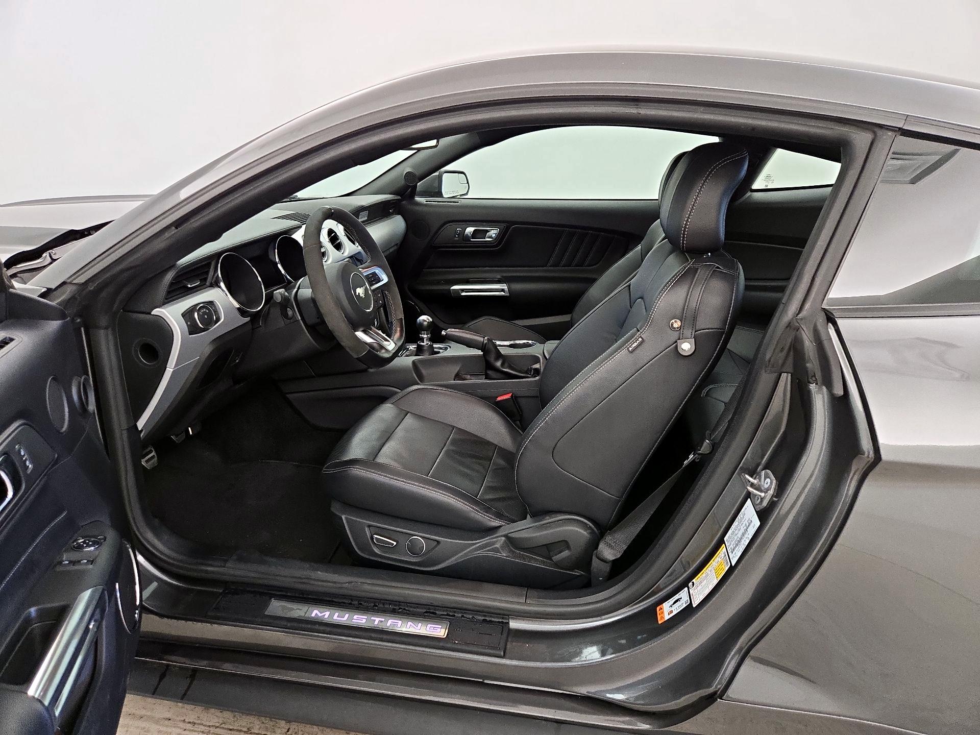 Thumbnail: 2016 Ford Mustang - 11