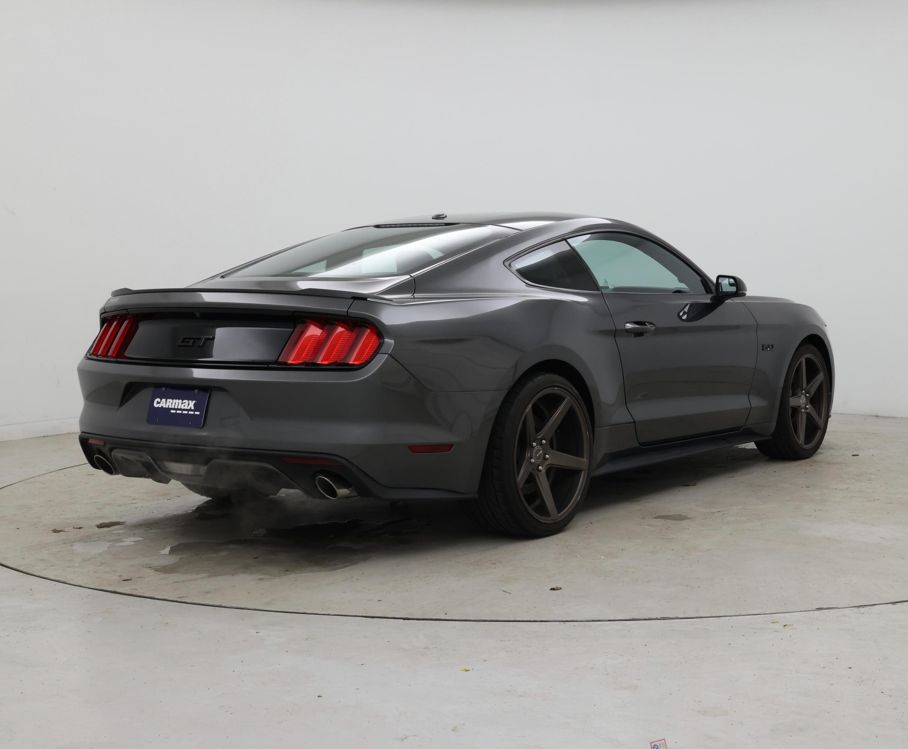 Thumbnail: 2016 Ford Mustang - 8