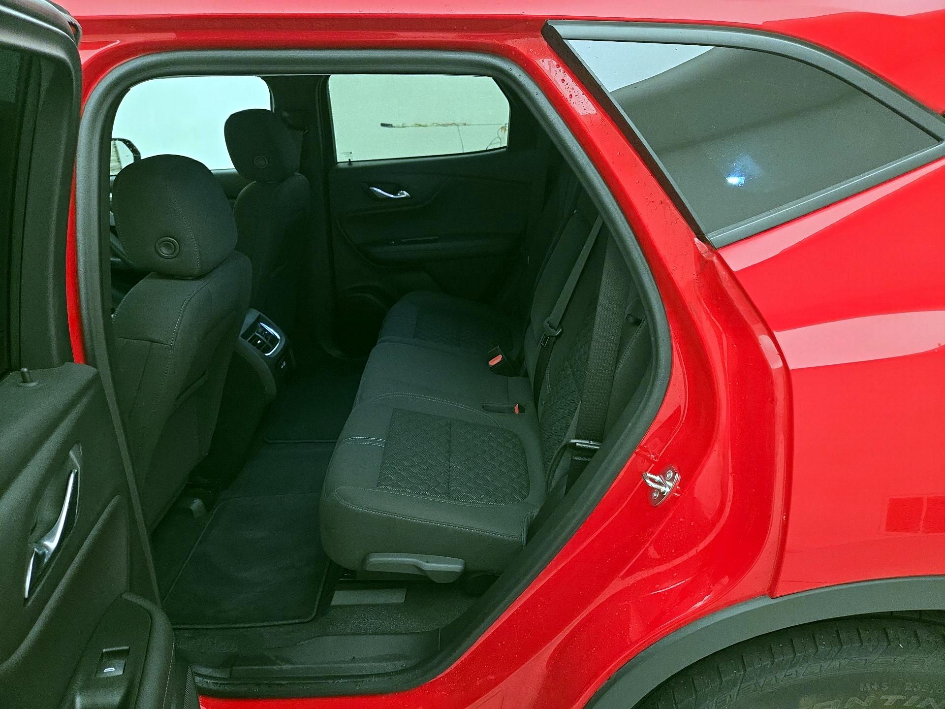 Thumbnail: 2022 Chevrolet Blazer - 19