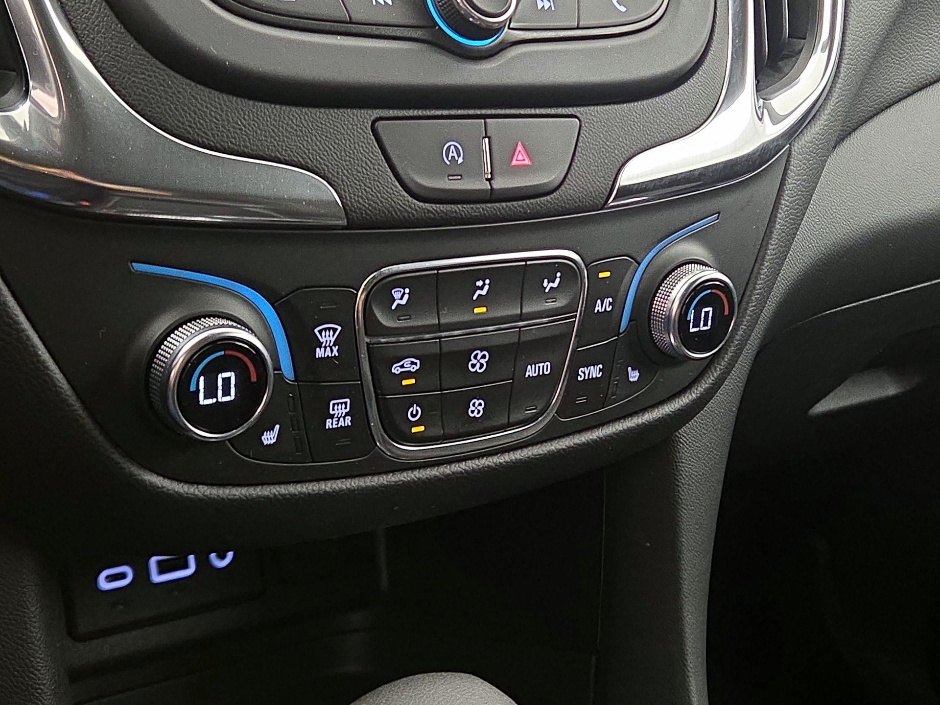 Thumbnail: 2023 Chevrolet Equinox - 16