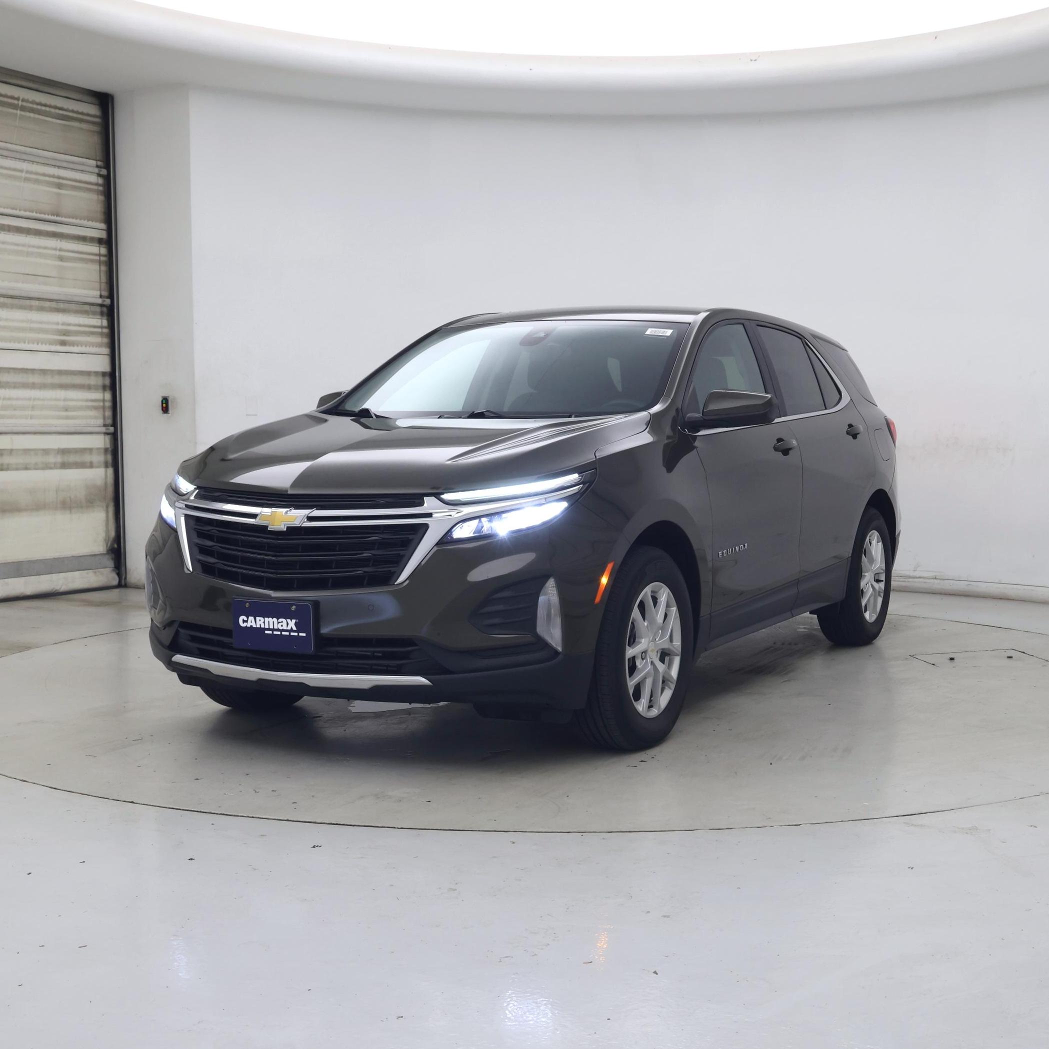 Thumbnail: 2023 Chevrolet Equinox - 4