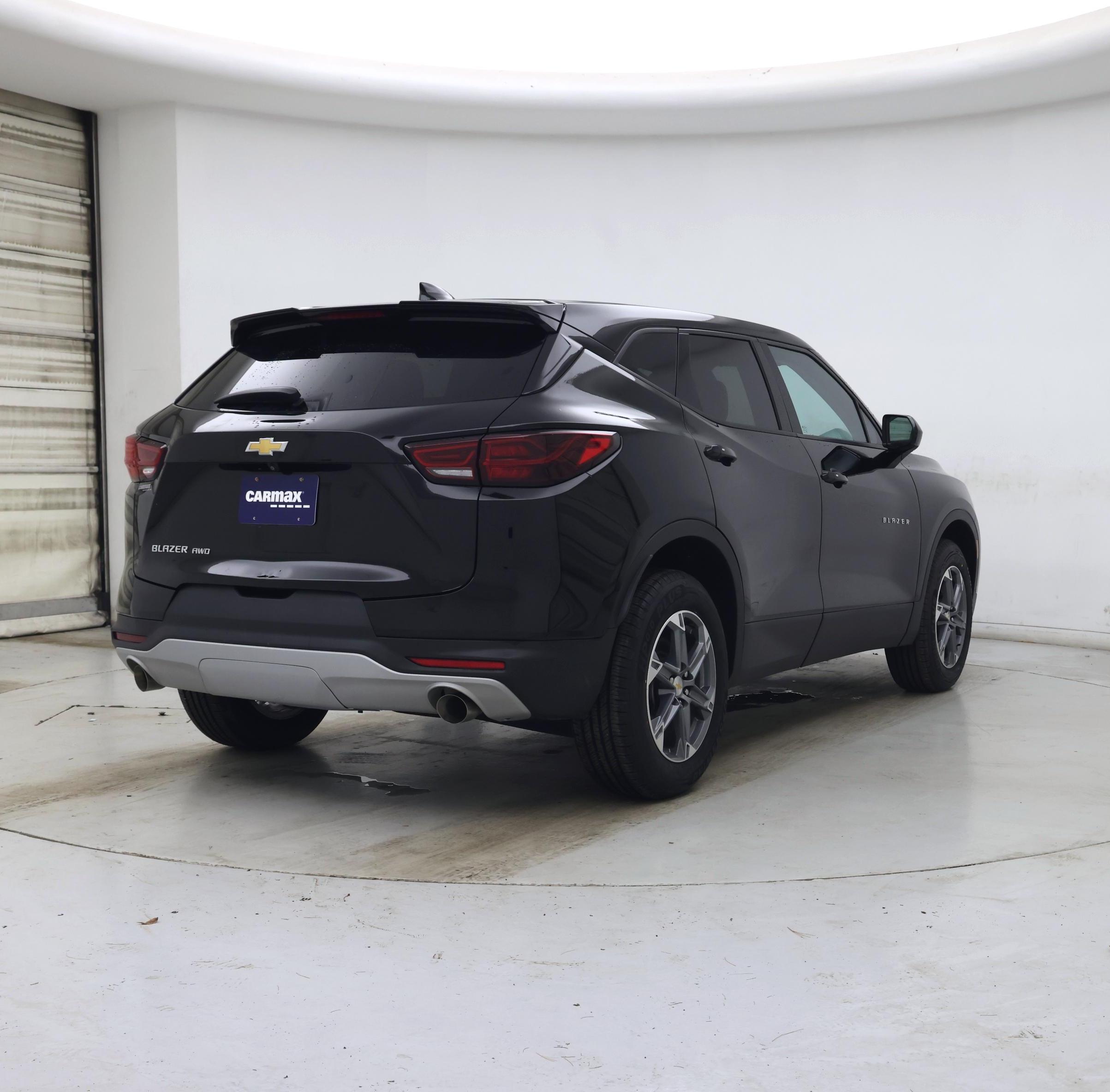 Thumbnail: 2023 Chevrolet Blazer - 8