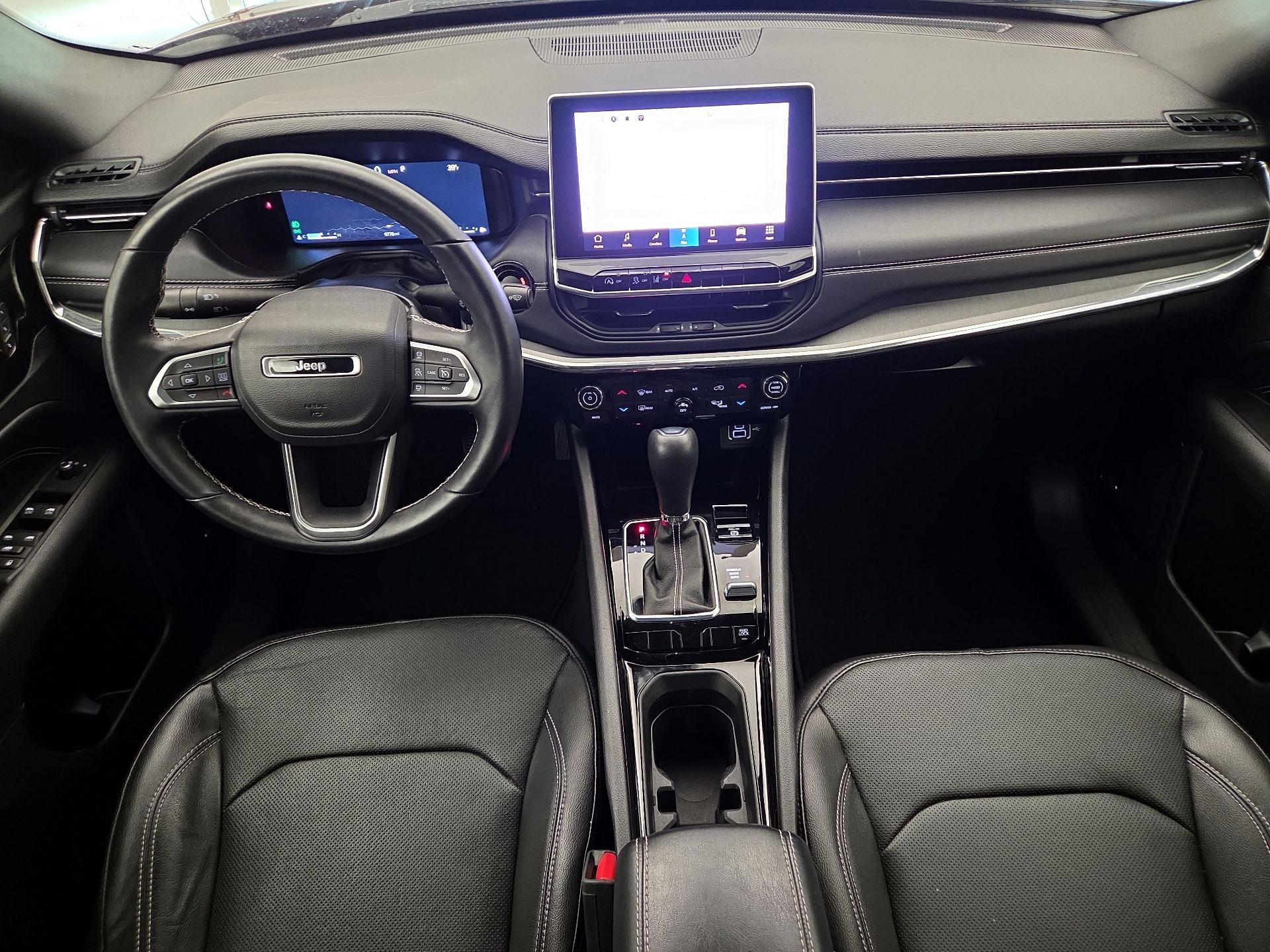 Thumbnail: 2022 Jeep Compass - 9