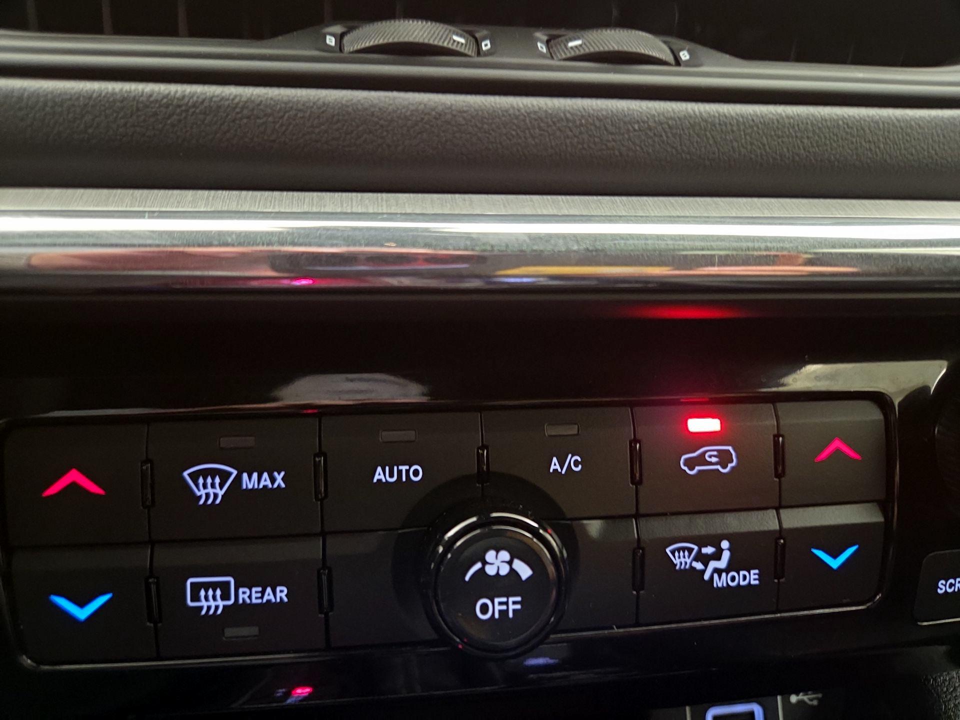 Thumbnail: 2022 Jeep Compass - 17