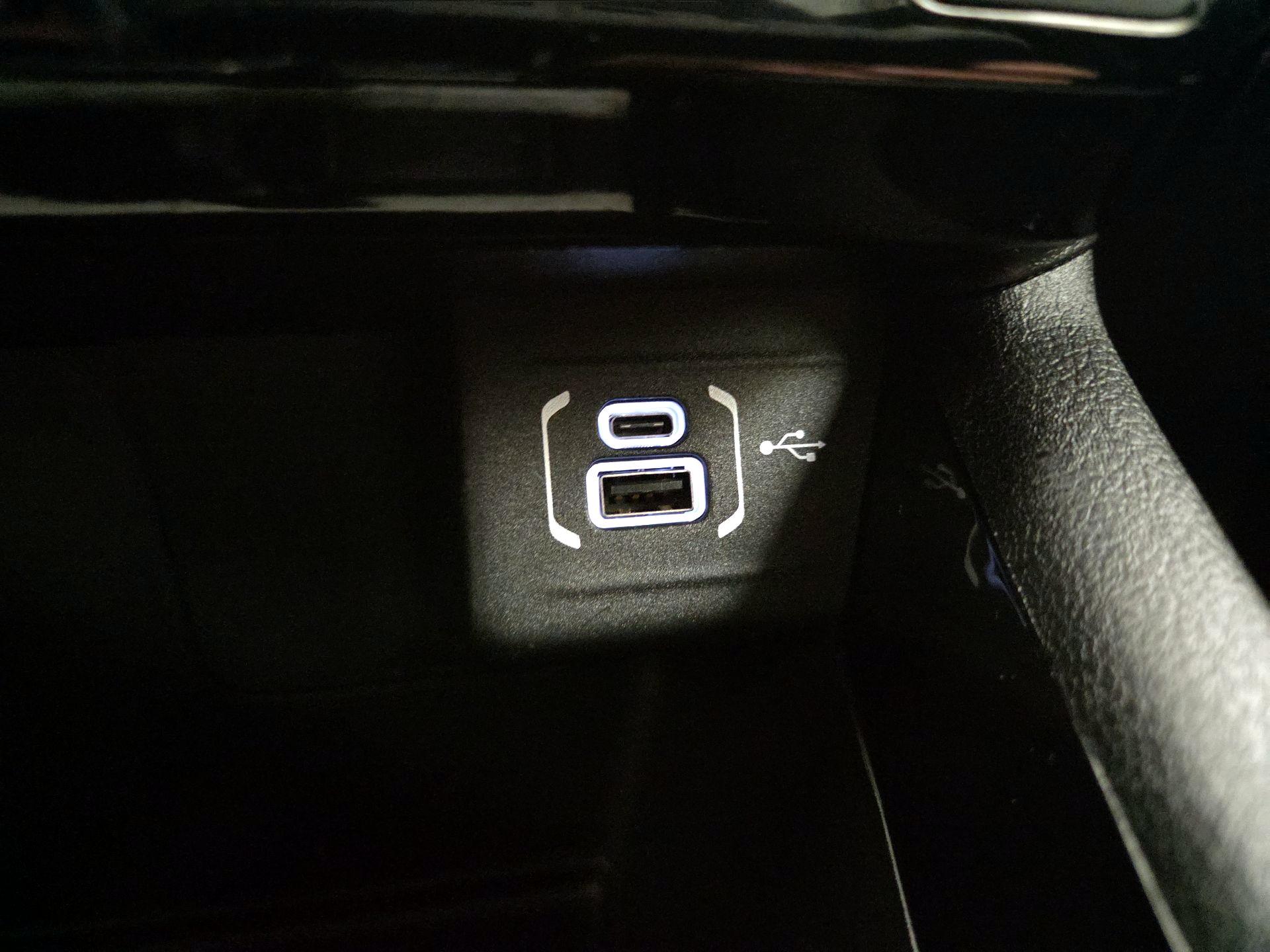 Thumbnail: 2022 Jeep Compass - 19