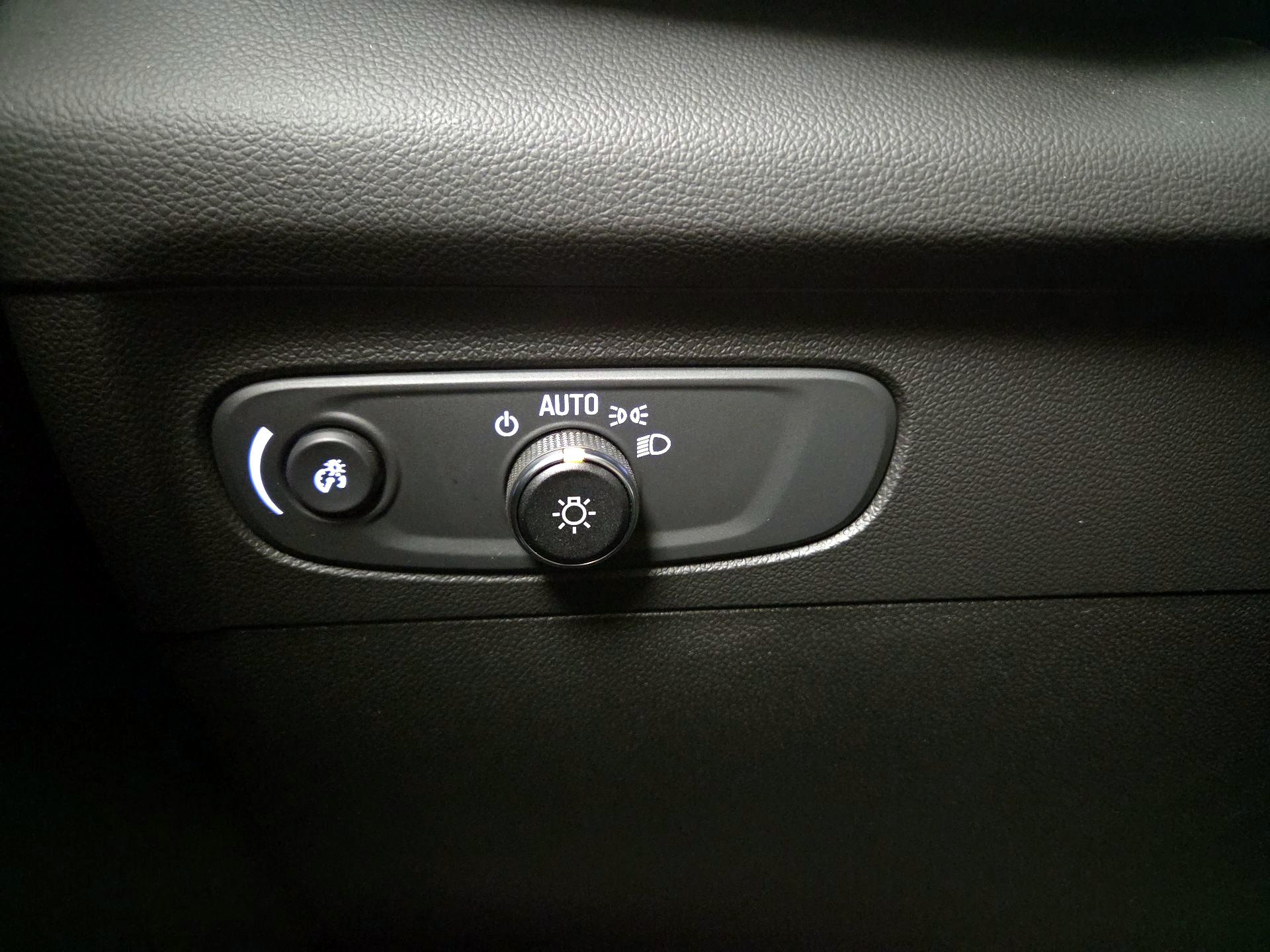 Thumbnail: 2022 Buick Envision - 13