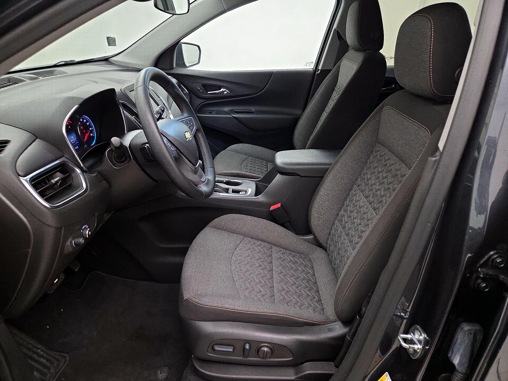 Thumbnail: 2023 Chevrolet Equinox - 11