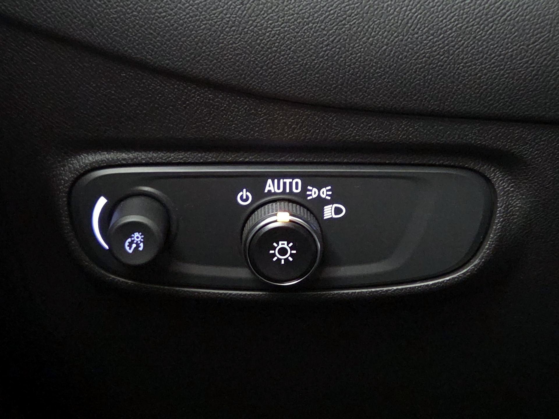 Thumbnail: 2023 Chevrolet Equinox - 13