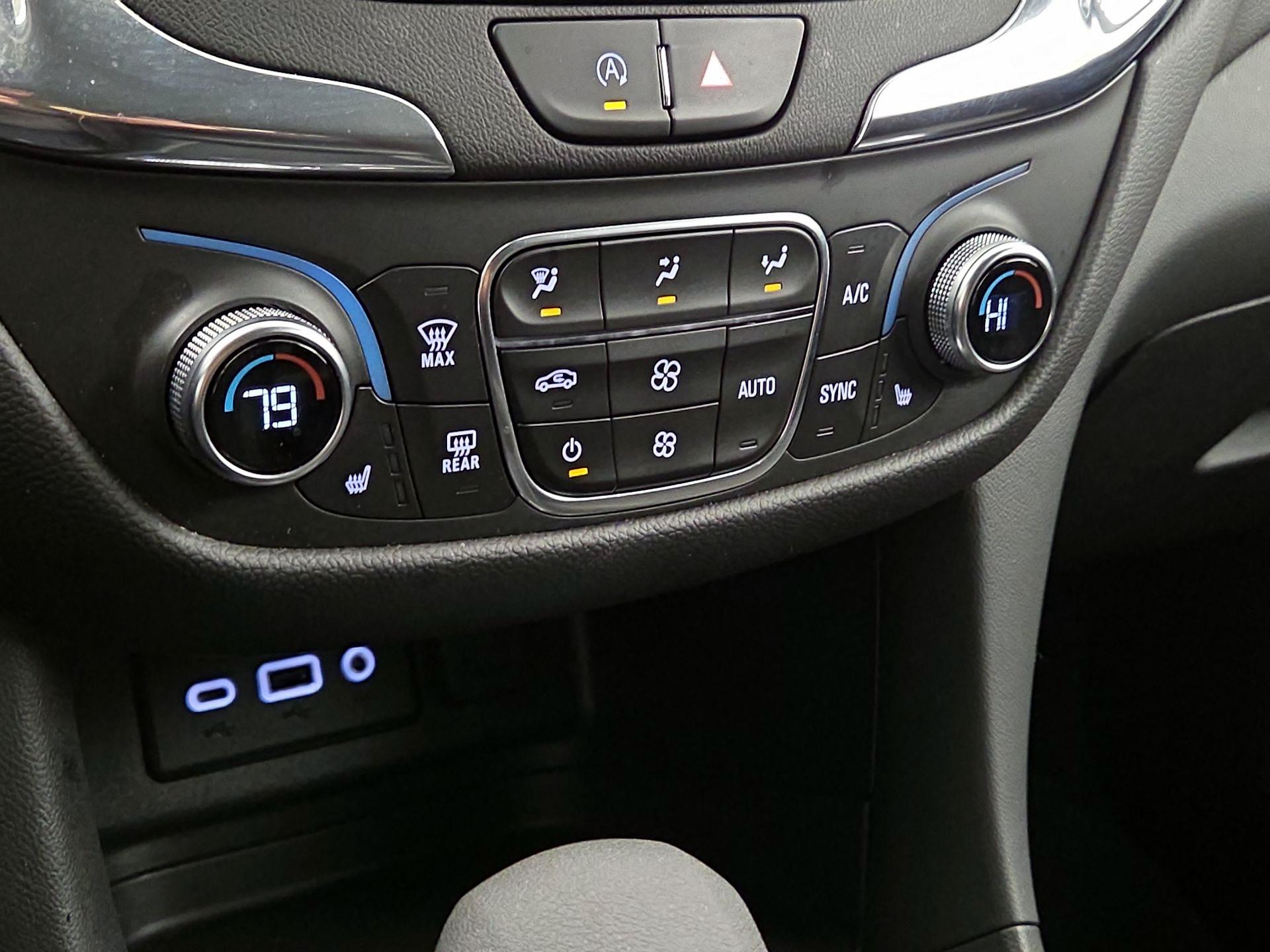 Thumbnail: 2023 Chevrolet Equinox - 16