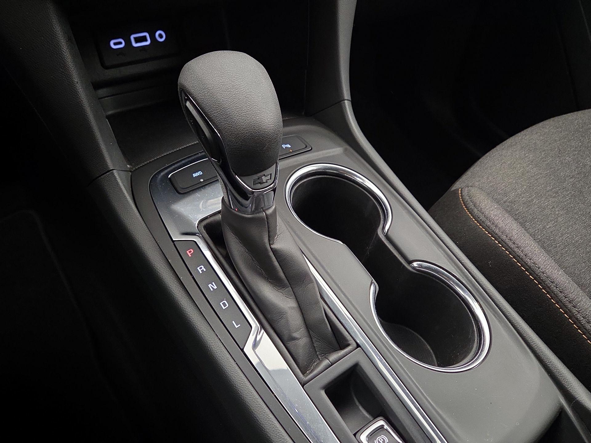 Thumbnail: 2023 Chevrolet Equinox - 17