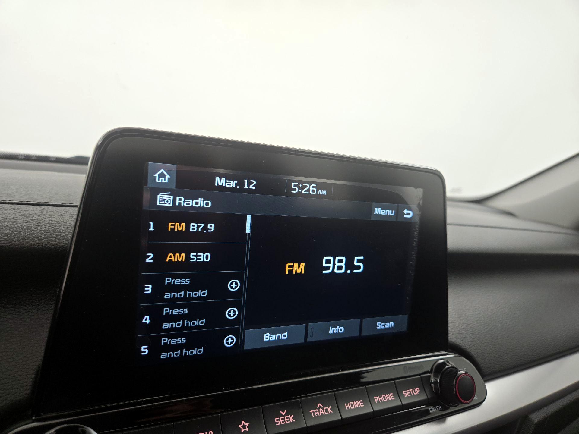 Thumbnail: 2020 Kia Forte - 15