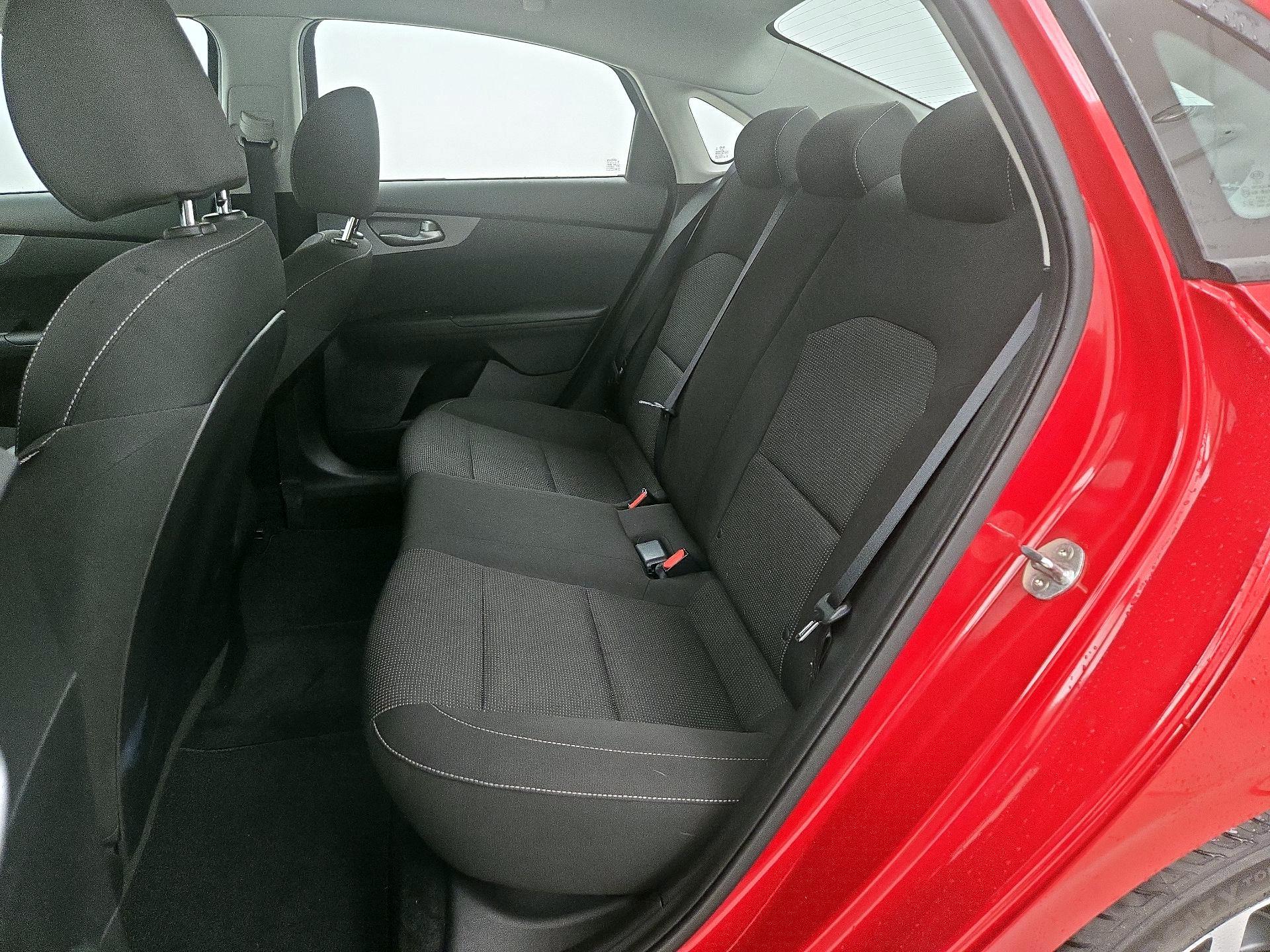 Thumbnail: 2020 Kia Forte - 19