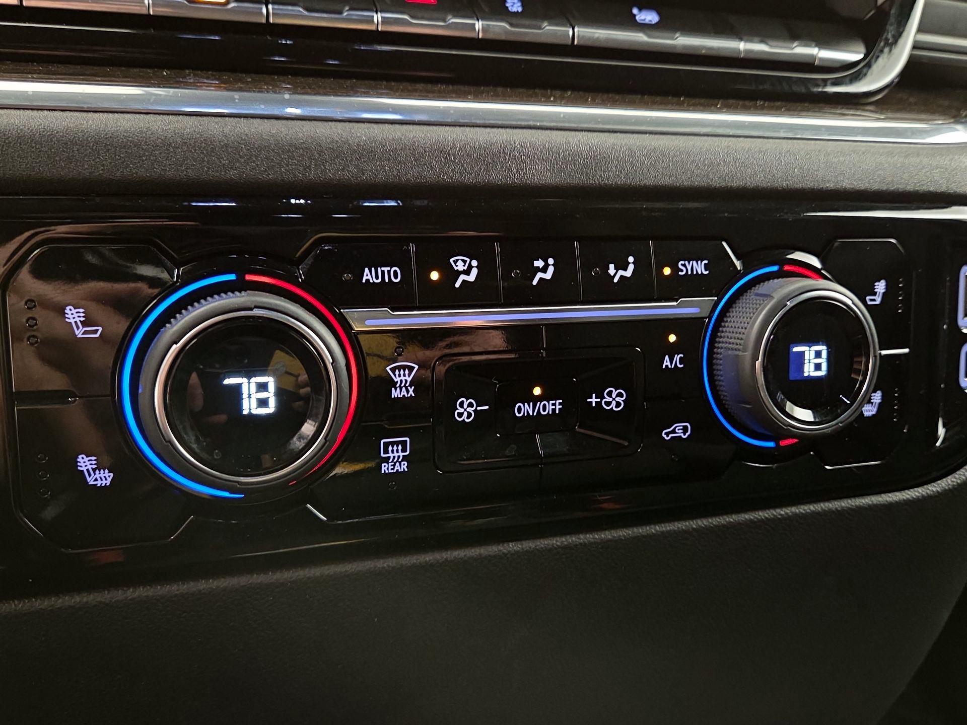 Thumbnail: 2023 Chevrolet Silverado 1500 - 17