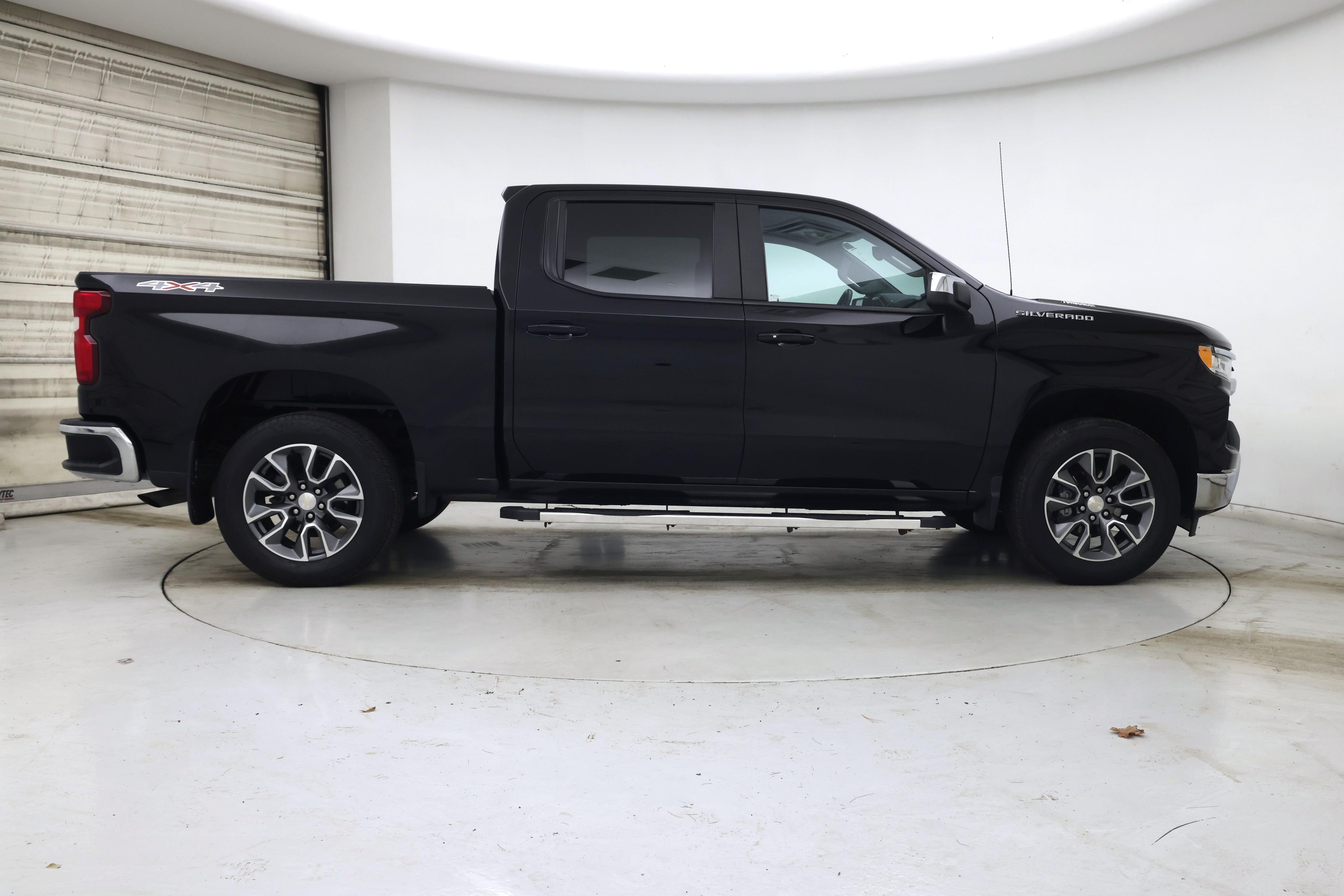 Thumbnail: 2023 Chevrolet Silverado 1500 - 7