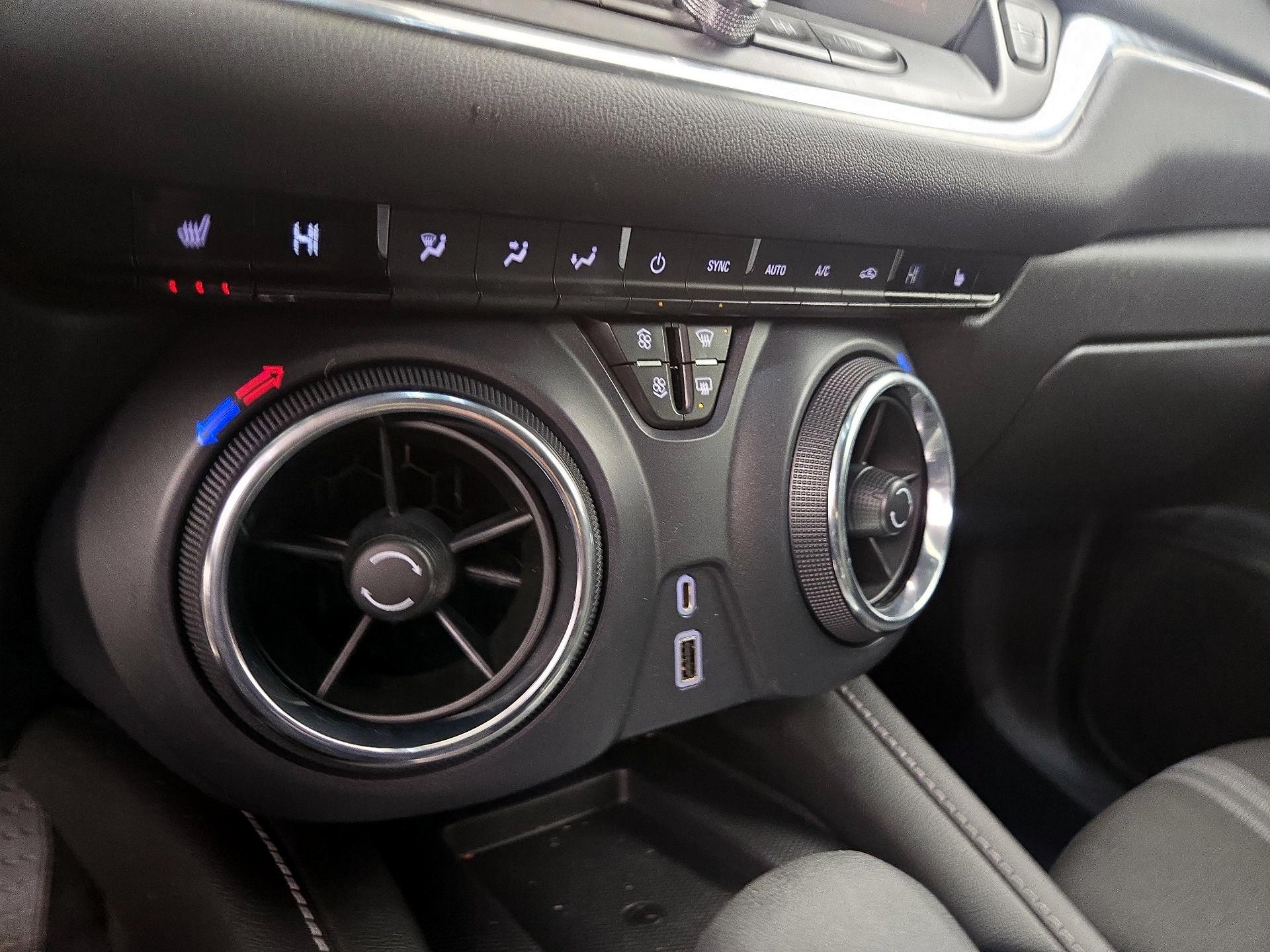 Thumbnail: 2023 Chevrolet Blazer - 16