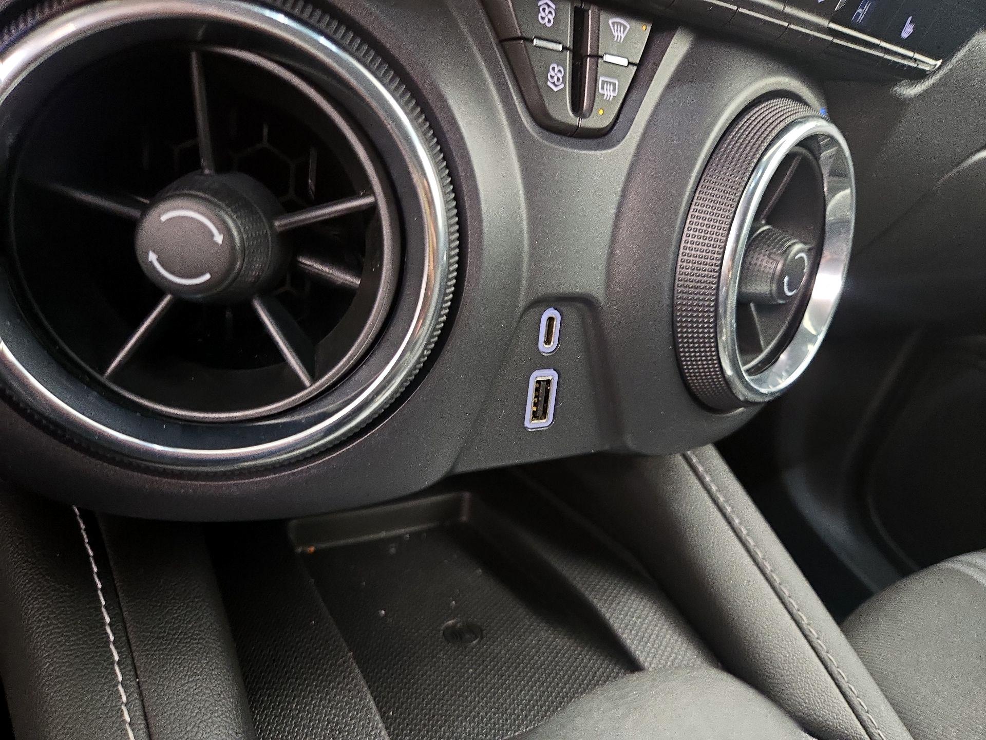 Thumbnail: 2023 Chevrolet Blazer - 18