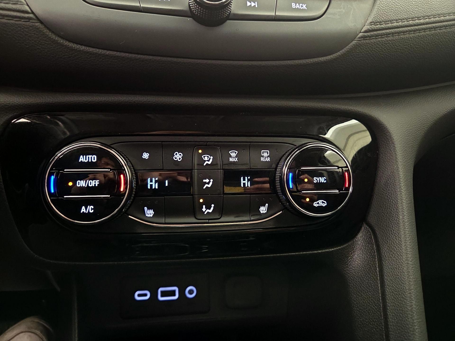 Thumbnail: 2023 Buick Encore GX - 16