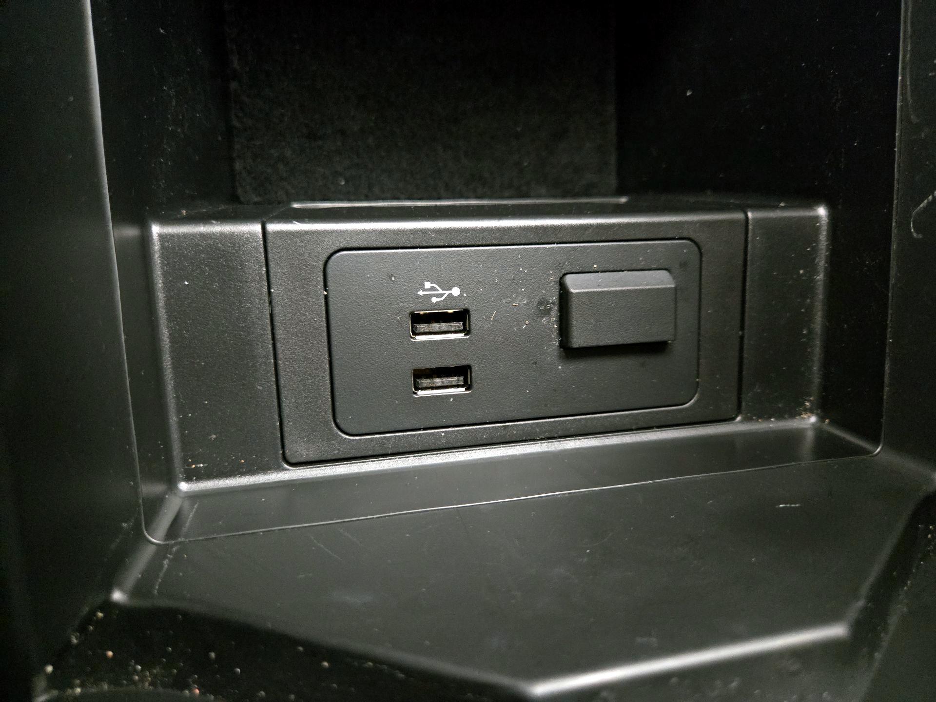 Thumbnail: 2023 Mazda CX-9 - 18