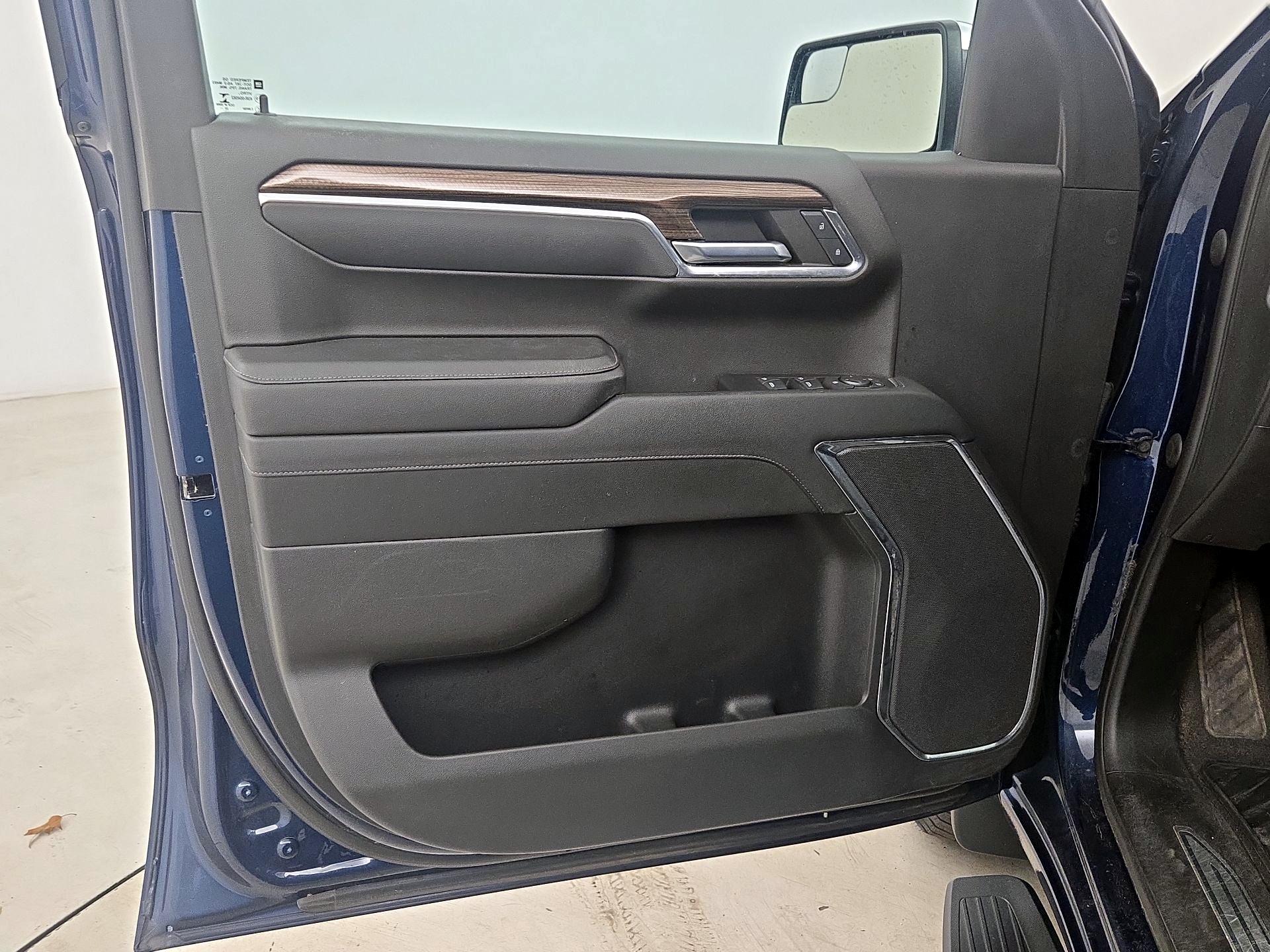 Thumbnail: 2023 Chevrolet Silverado 1500 - 12