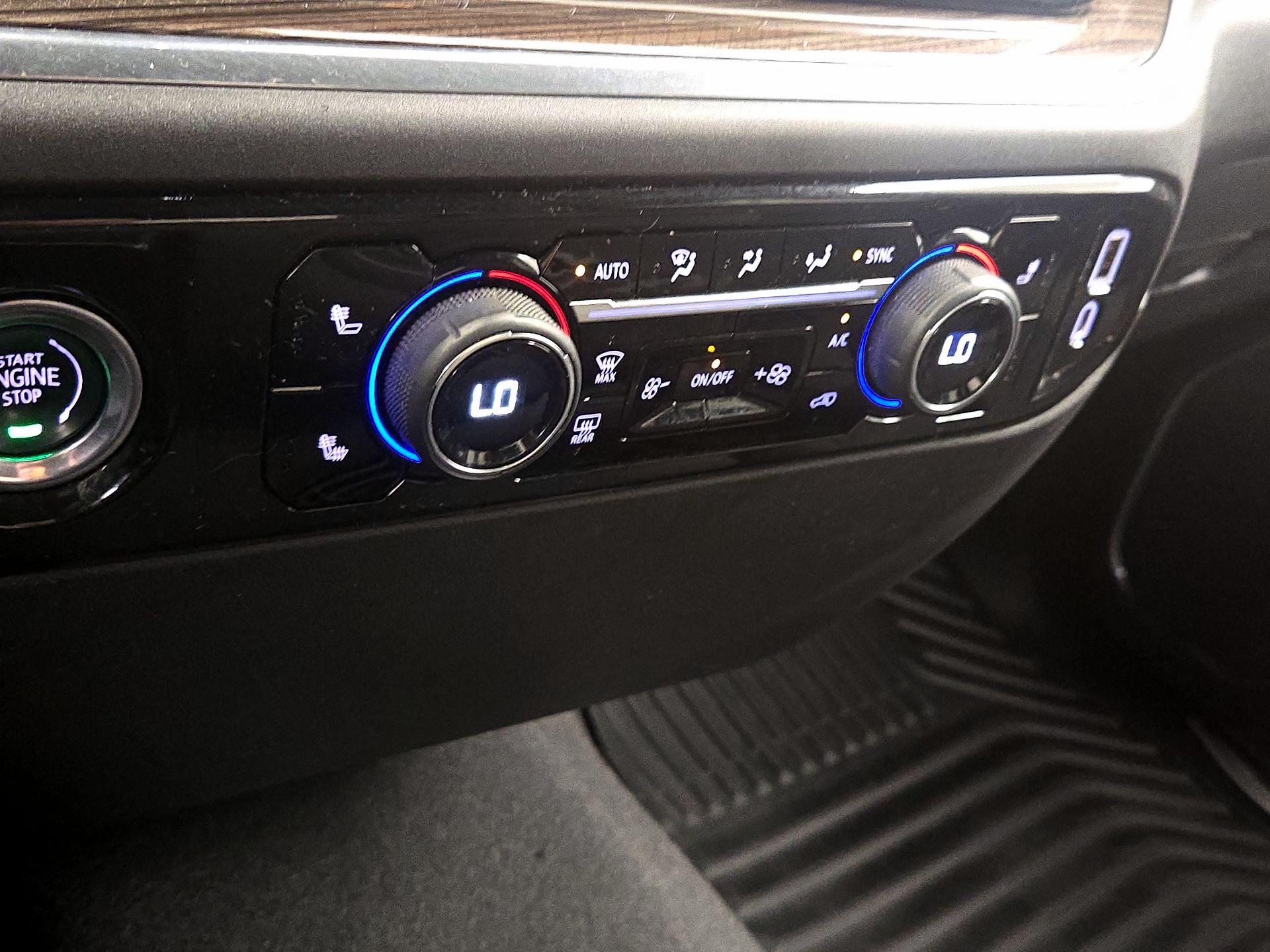 Thumbnail: 2023 Chevrolet Silverado 1500 - 16