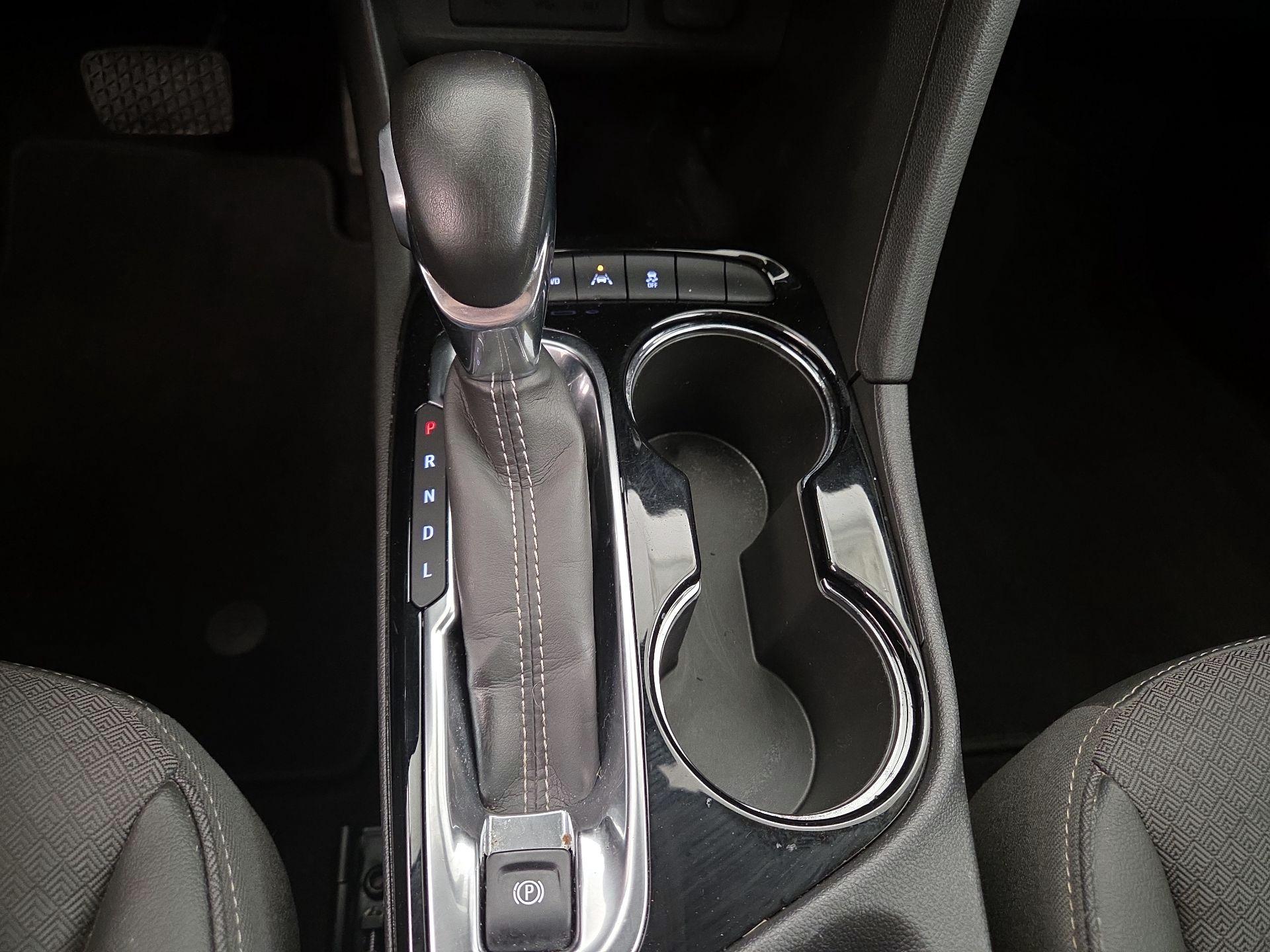 Thumbnail: 2022 Buick Encore GX - 17