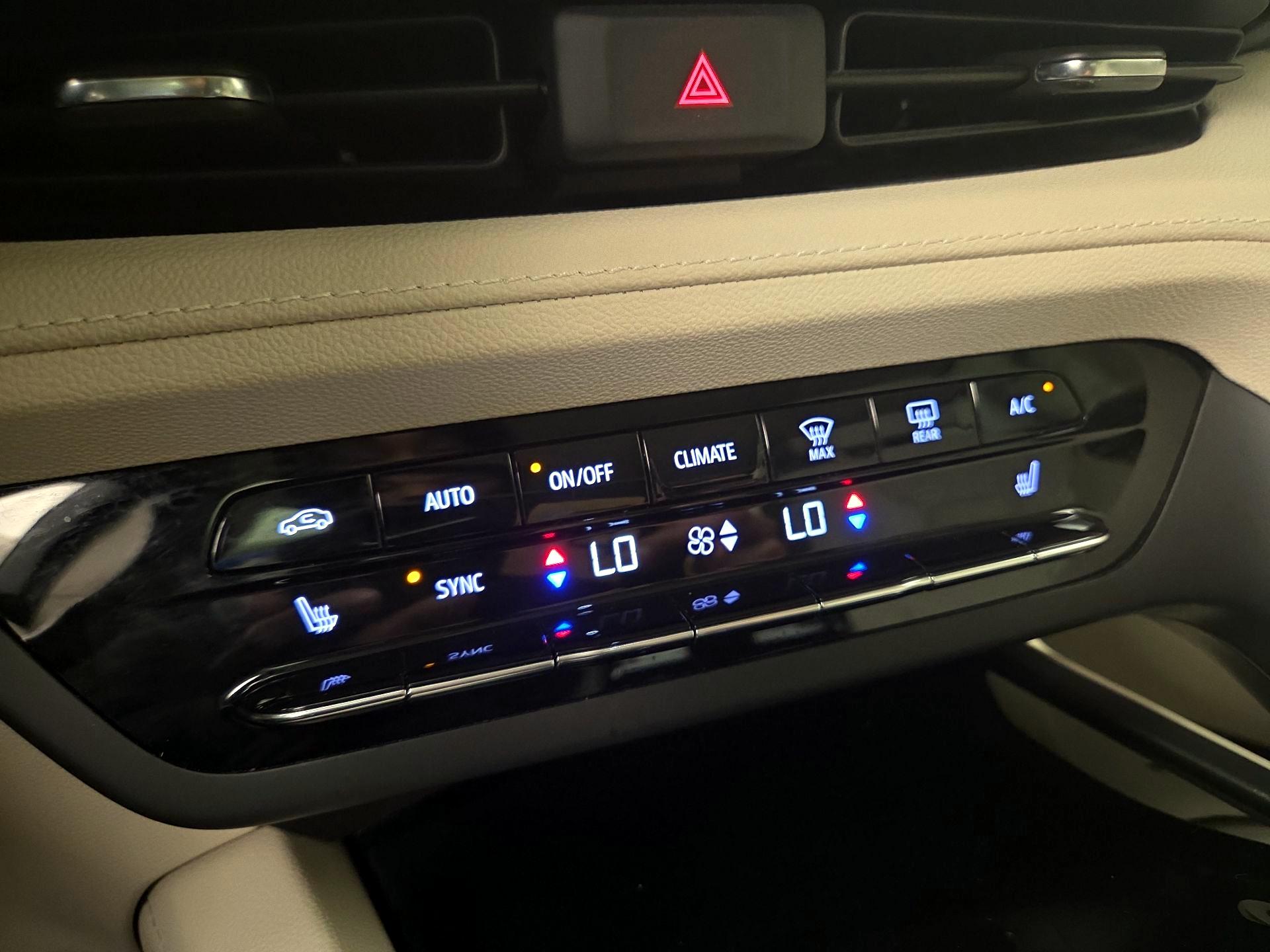 Thumbnail: 2022 Buick Envision - 16