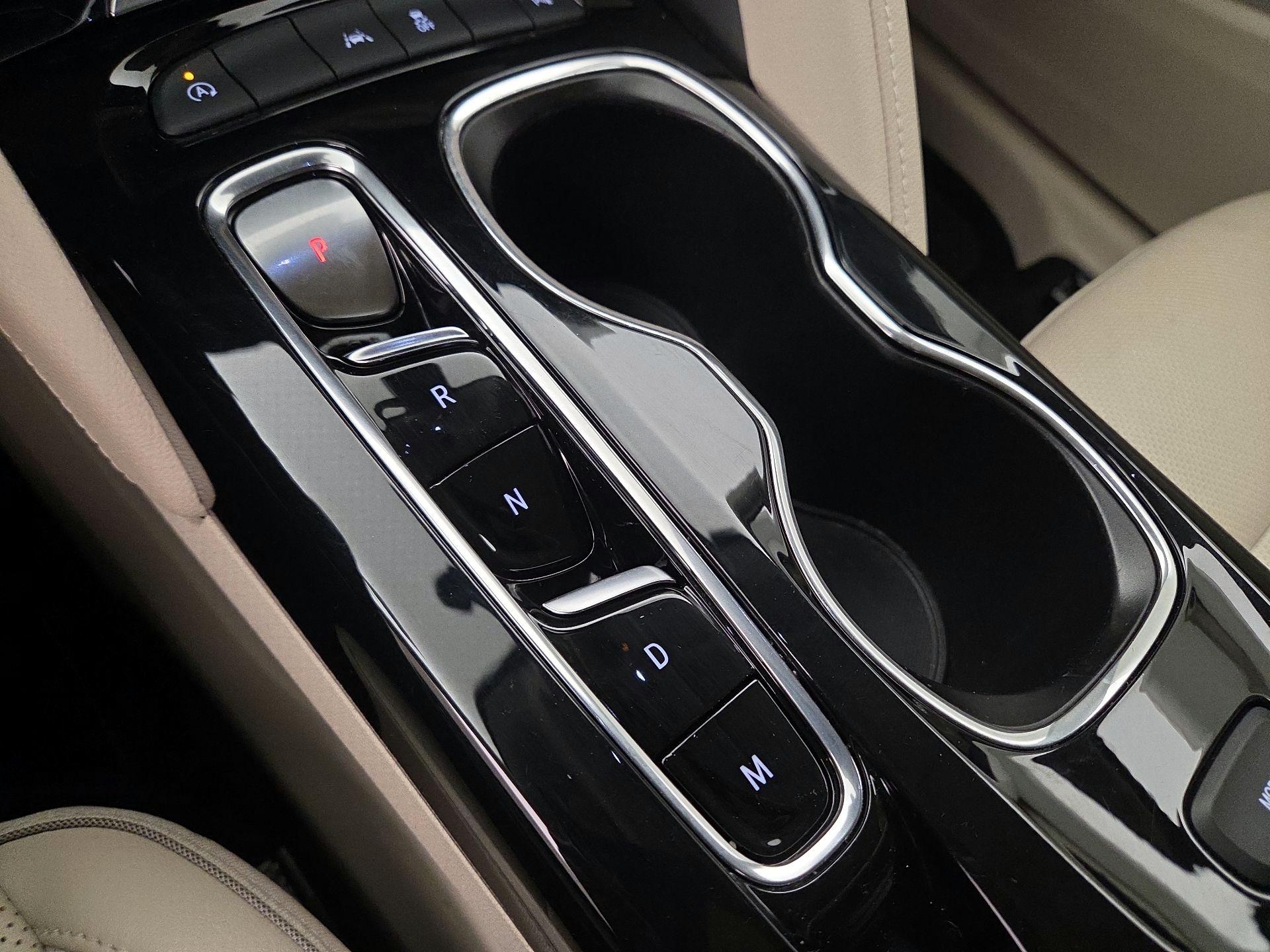 Thumbnail: 2022 Buick Envision - 17