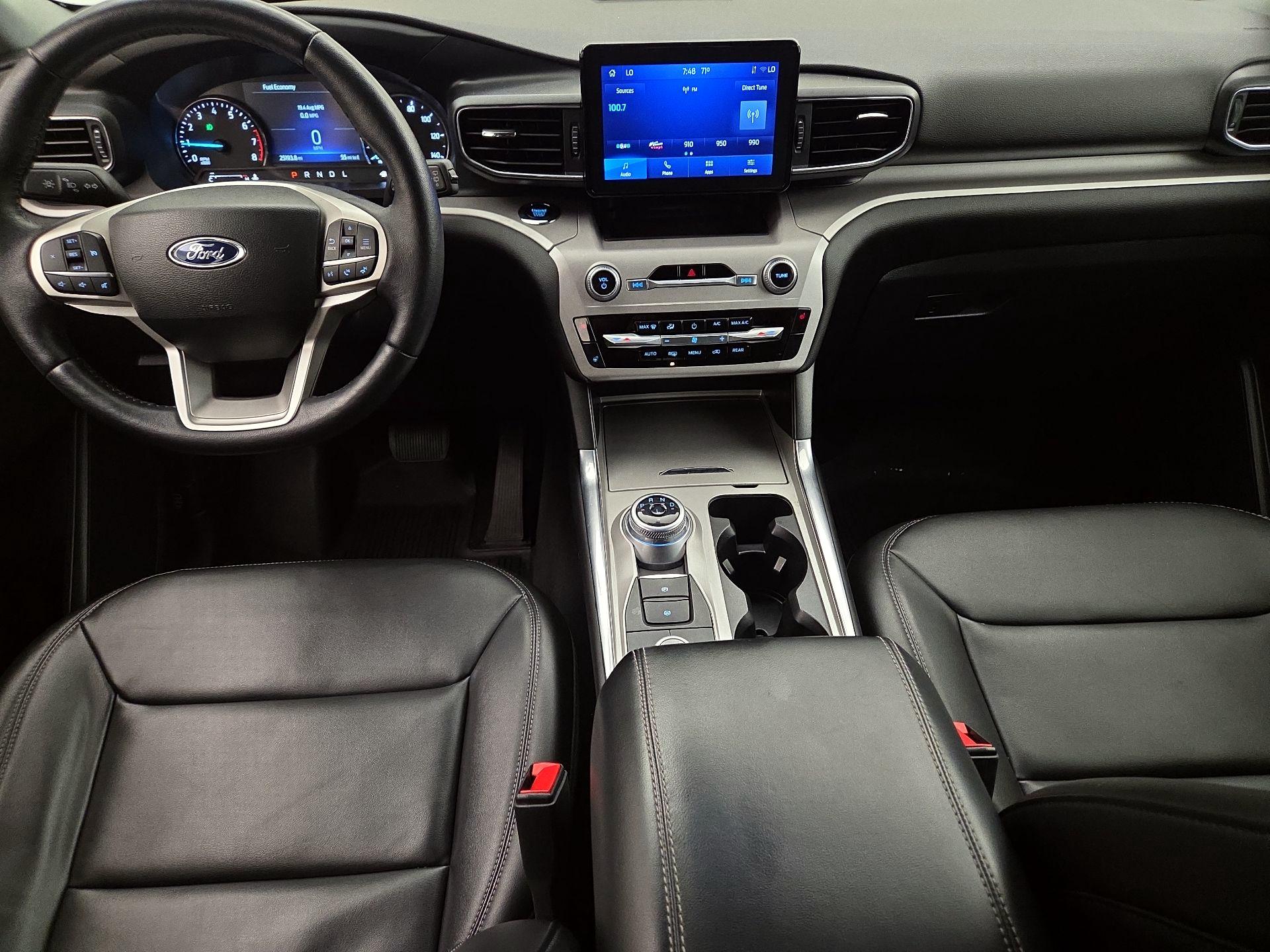 Thumbnail: 2023 Ford Explorer - 9