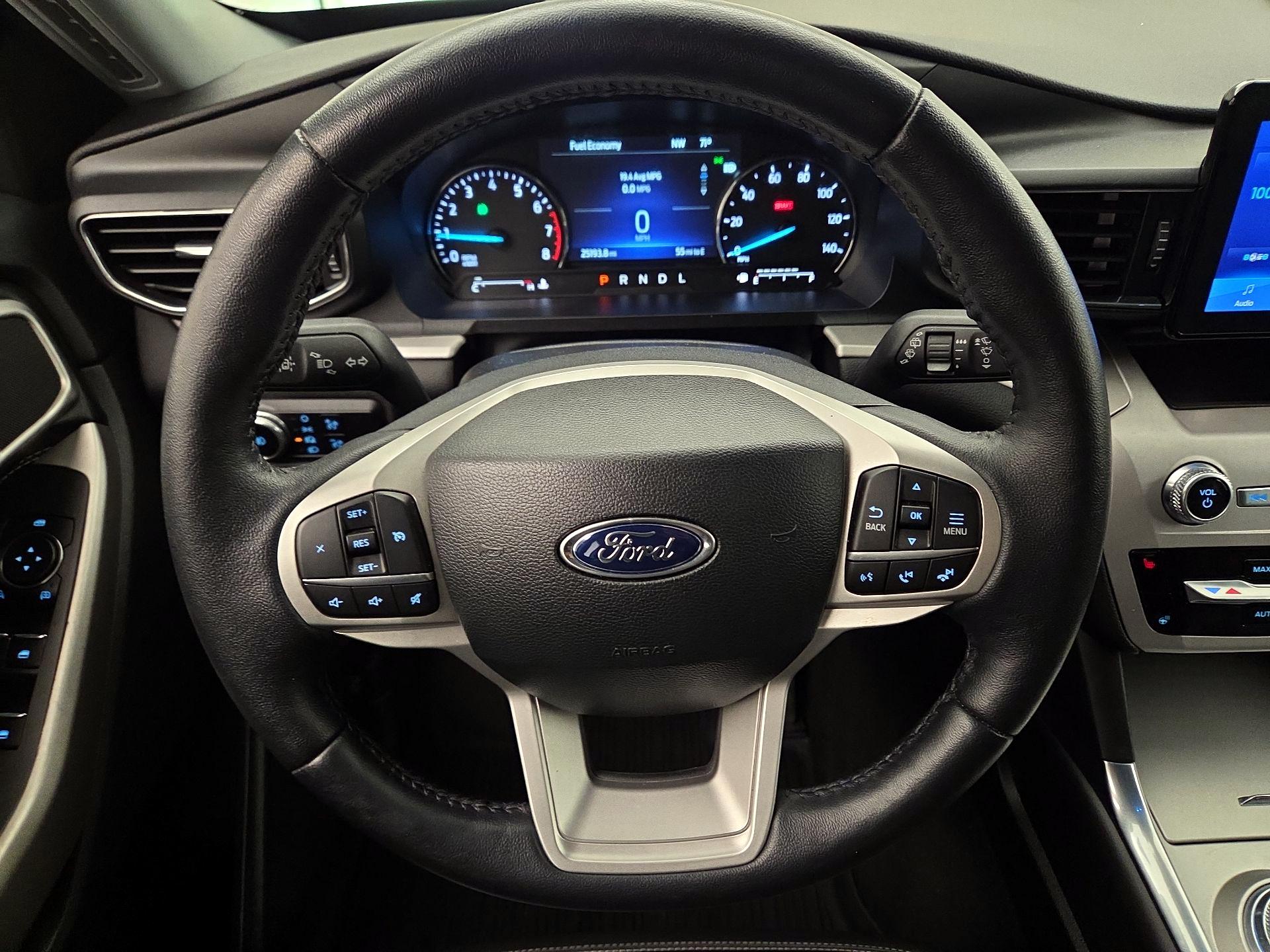 Thumbnail: 2023 Ford Explorer - 10