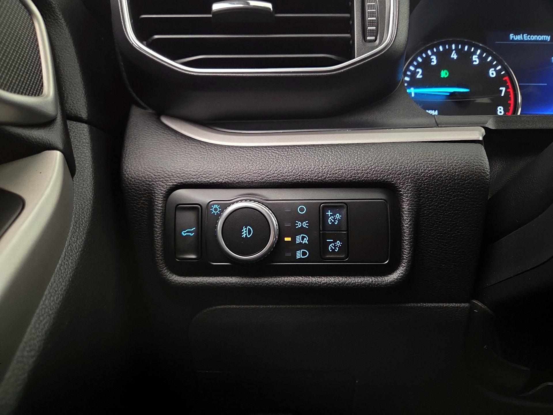 Thumbnail: 2023 Ford Explorer - 13