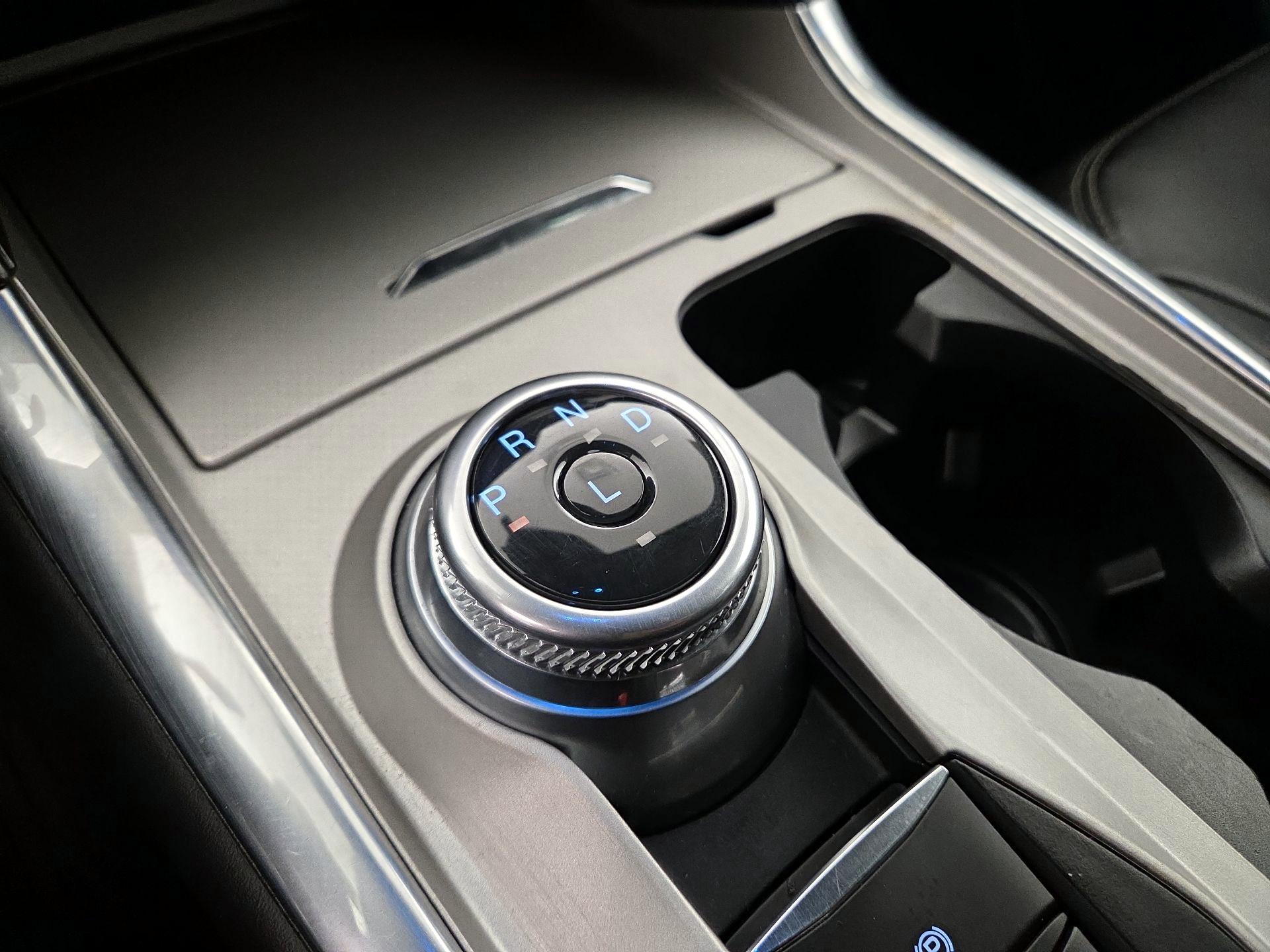 Thumbnail: 2023 Ford Explorer - 17