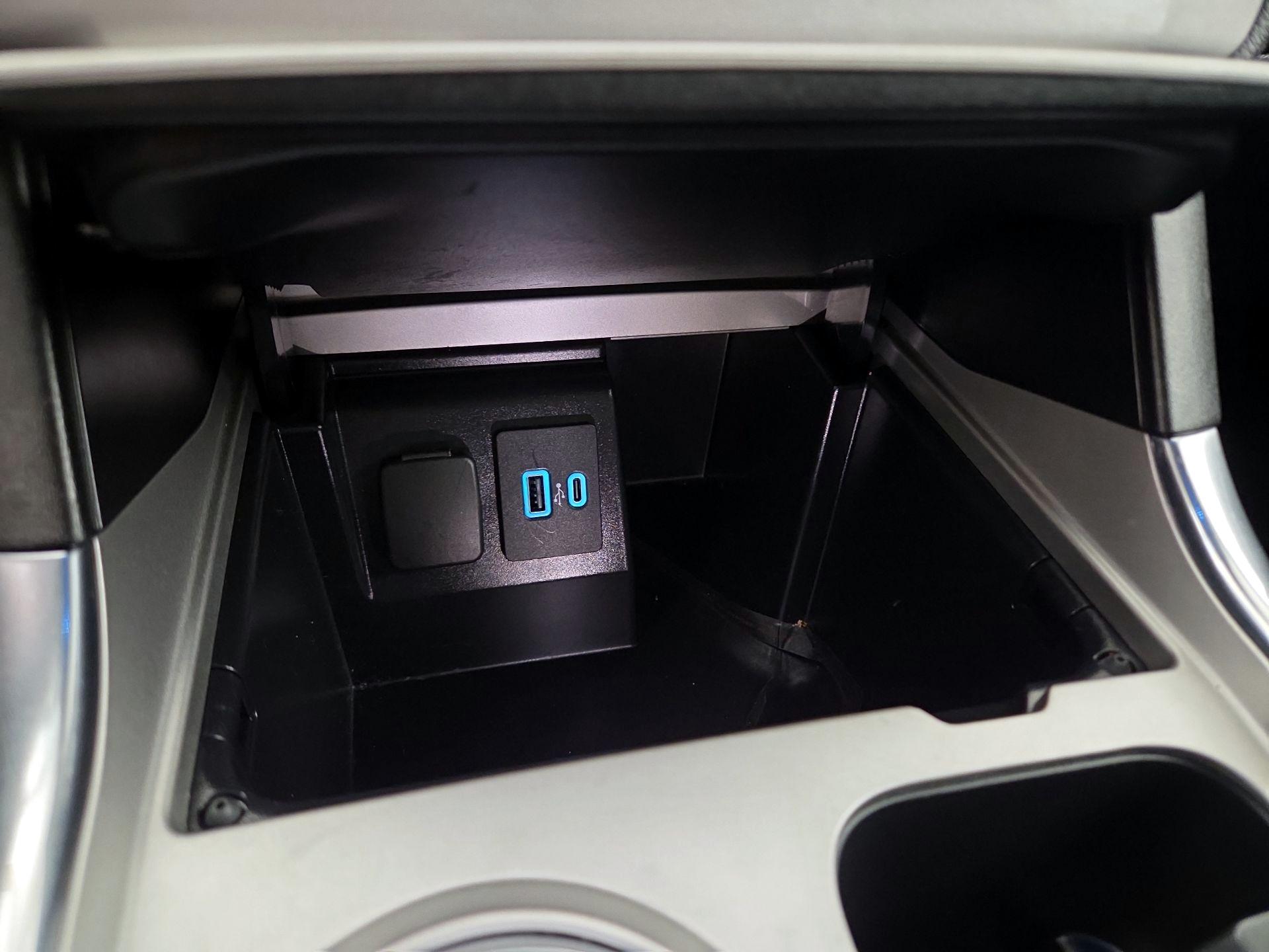 Thumbnail: 2023 Ford Explorer - 18