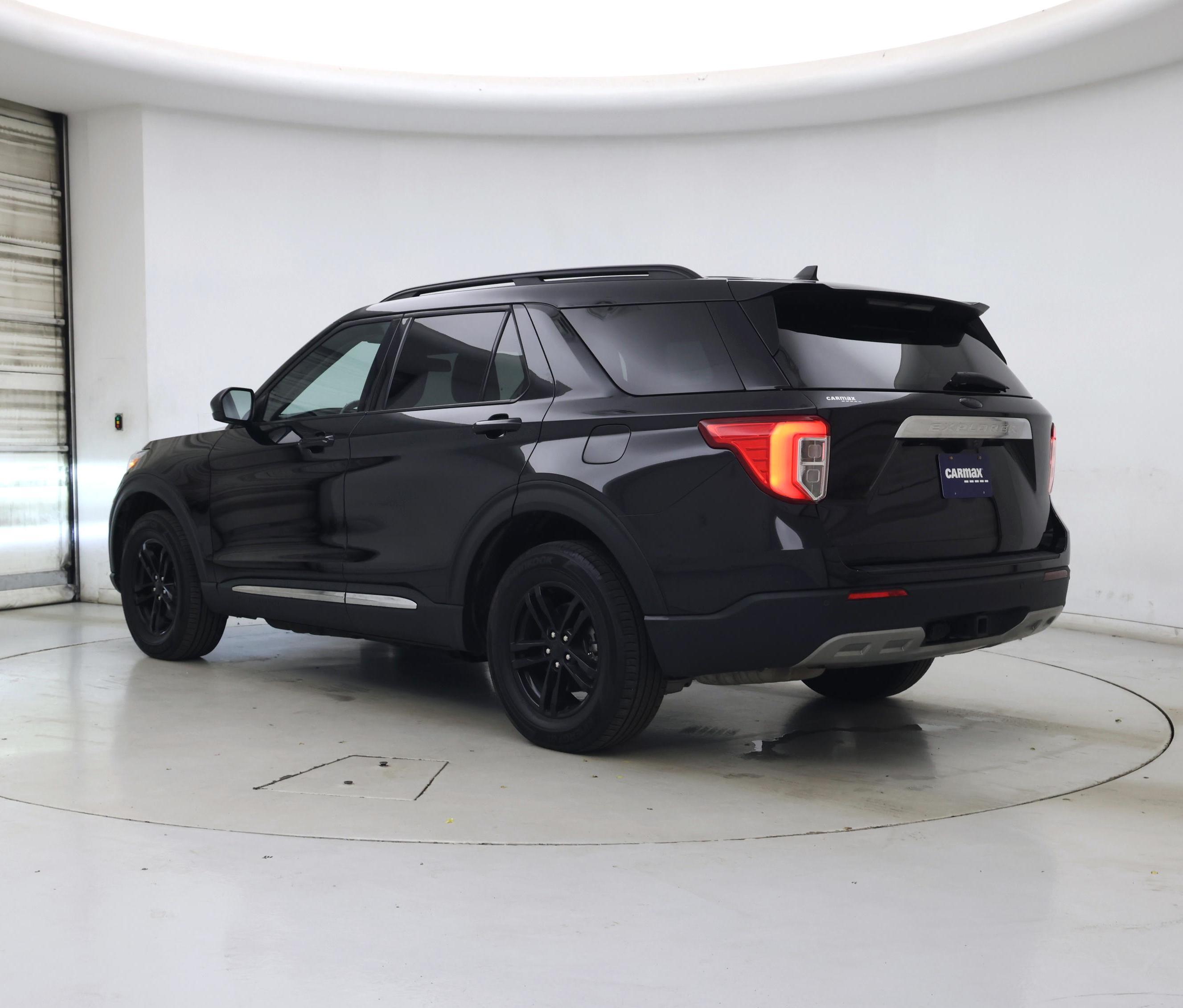 Thumbnail: 2023 Ford Explorer - 2