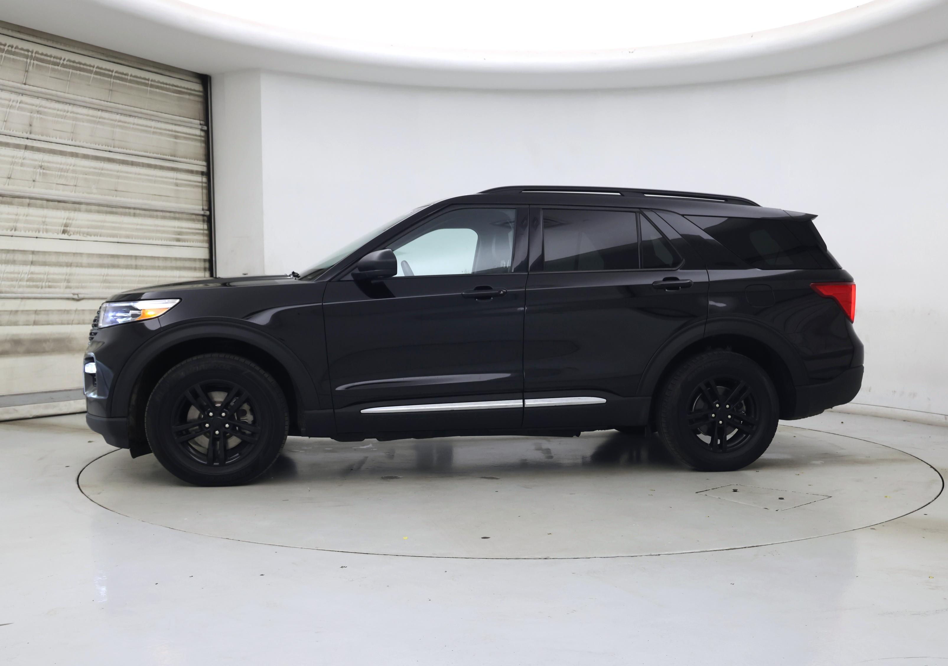 Thumbnail: 2023 Ford Explorer - 3