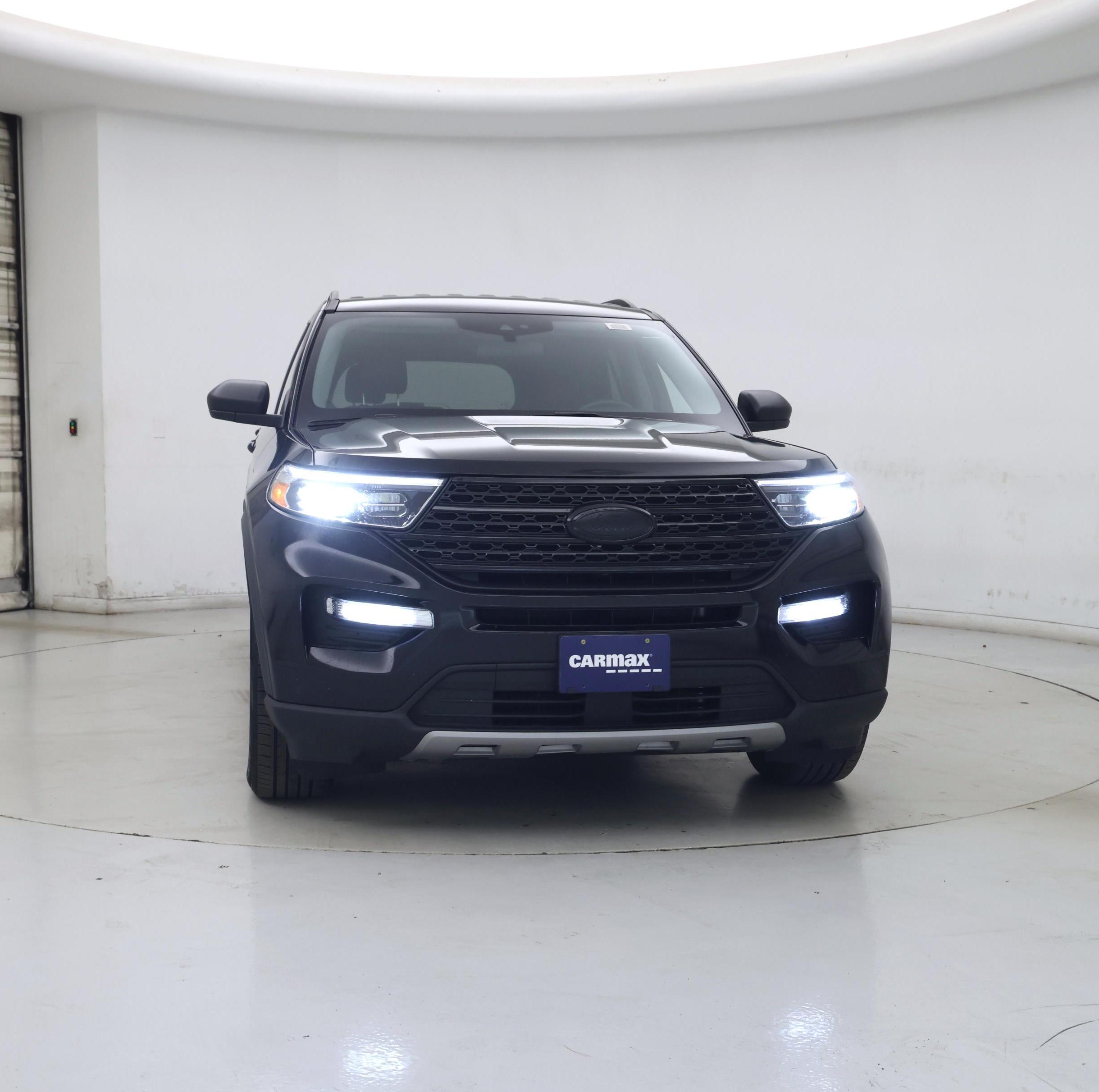 Thumbnail: 2023 Ford Explorer - 5