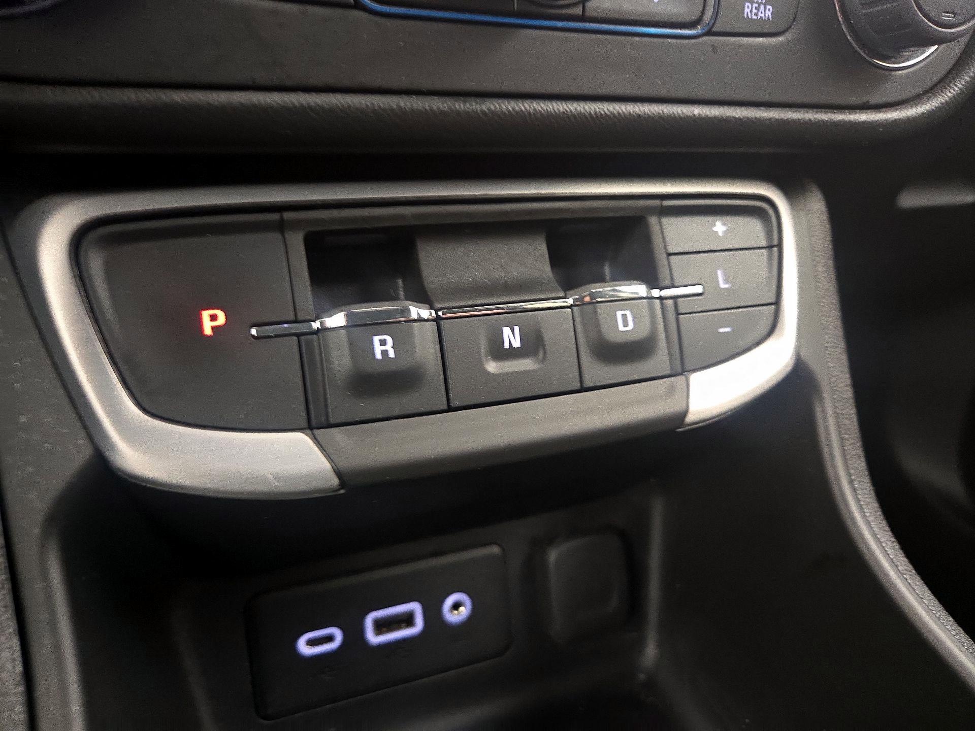 Thumbnail: 2022 GMC Terrain - 17