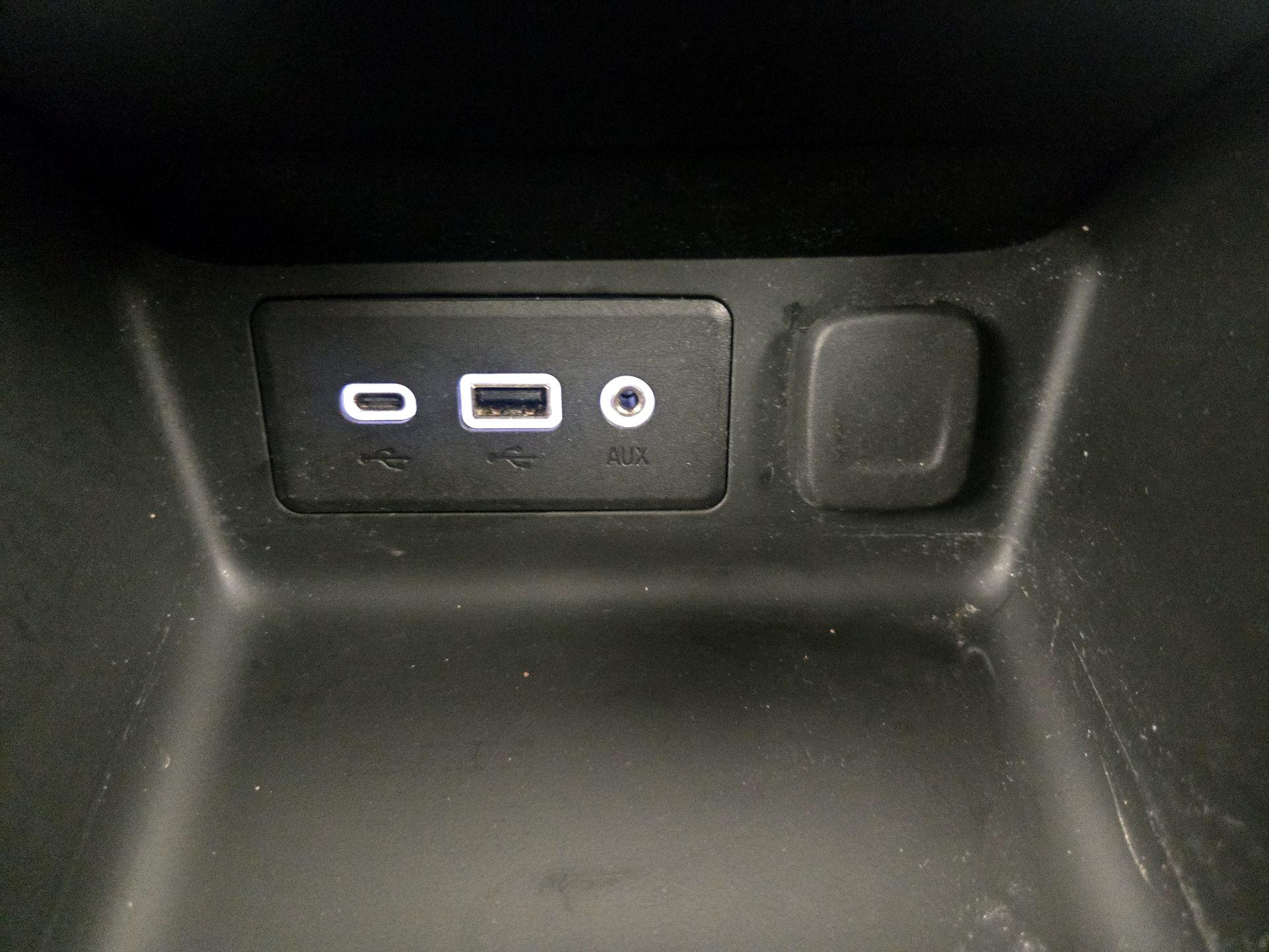 Thumbnail: 2022 GMC Terrain - 18